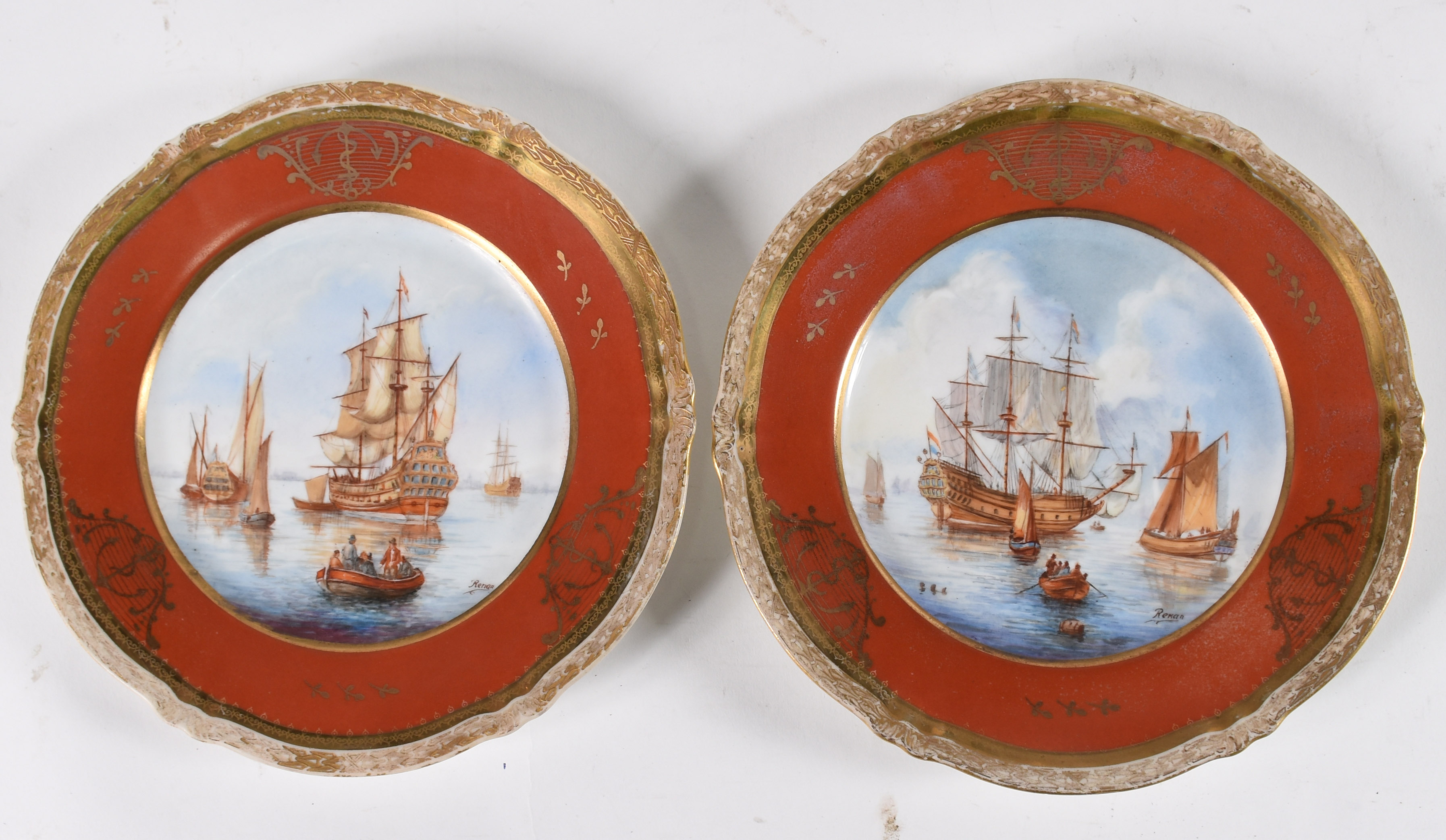 Par de pratos de porcelana Francesa assinados , decoração caravelas . - foto 1 de 4