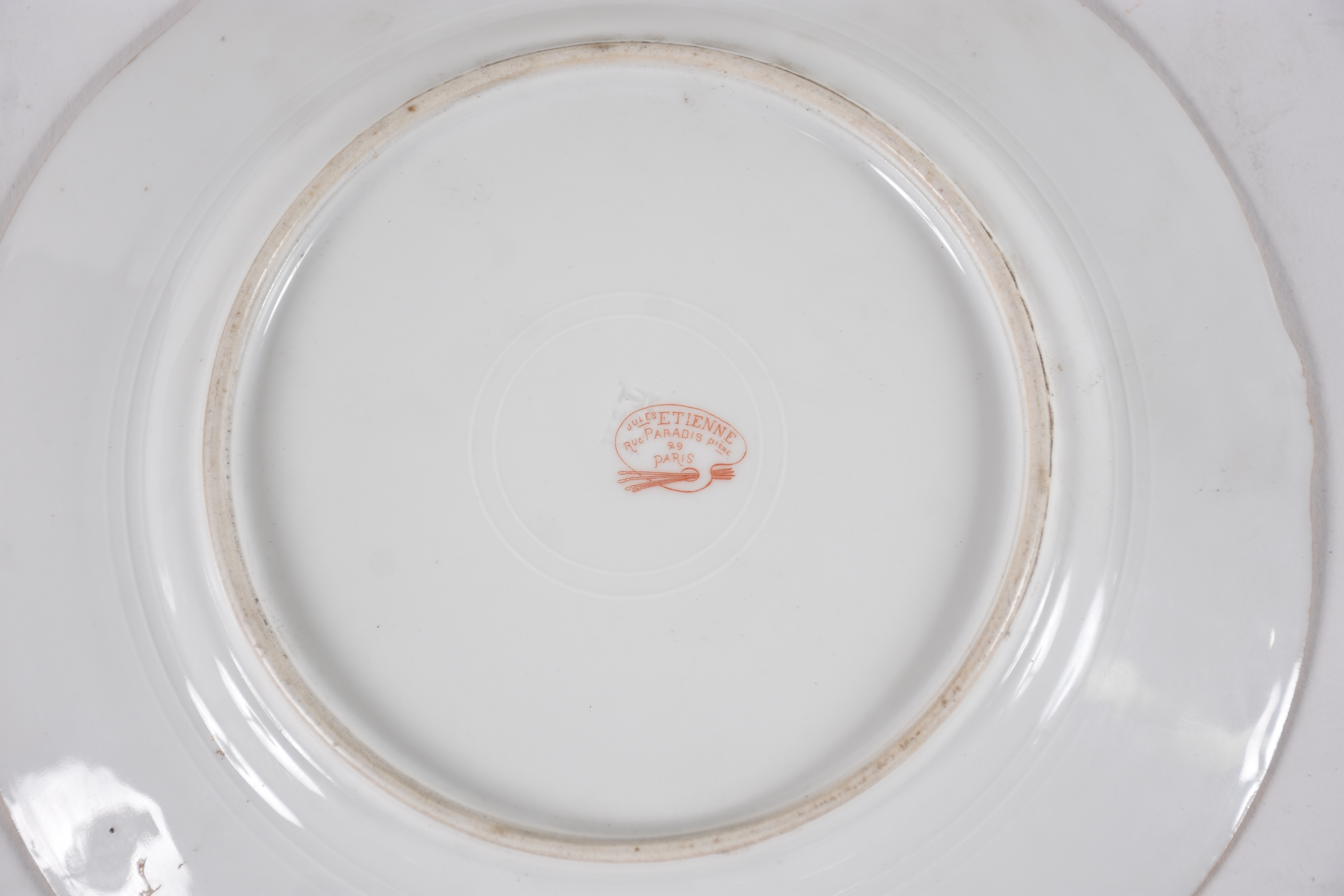 Par de pratos de porcelana Francesa assinados , decoração caravelas . - foto 4 de 4