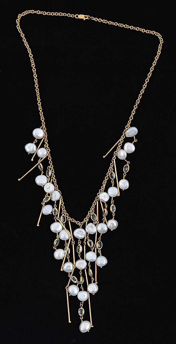 Colar de ouro 18 k com pingentes de madrepérola e quartzo incolor... - foto 1 de 2