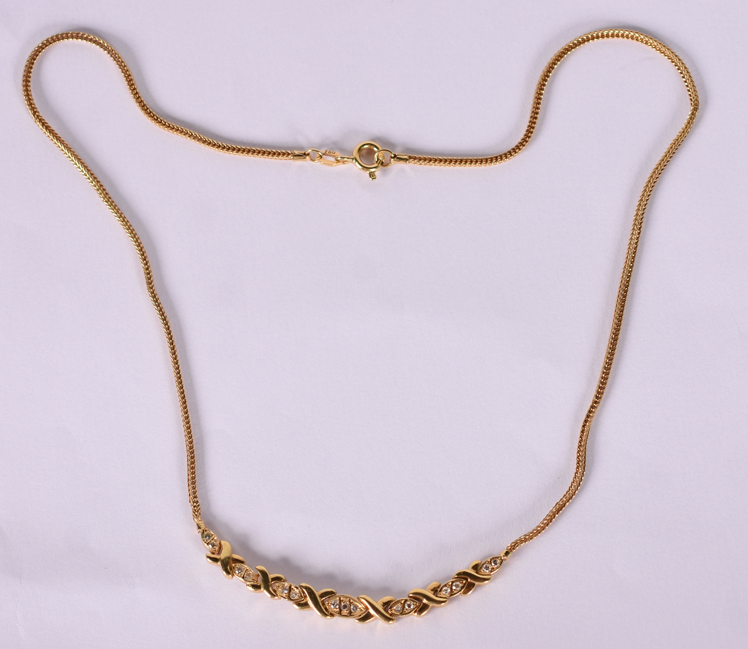 Gargantilha de ouro amarelo com 15 brilhantes .( Por questão de... - foto 1 de 3