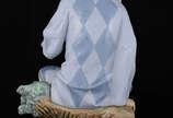 Escultura de porcelana NAO representando Arlequ... - Escultura de porcelana NAO representando Arlequim. Altura 33 cm.