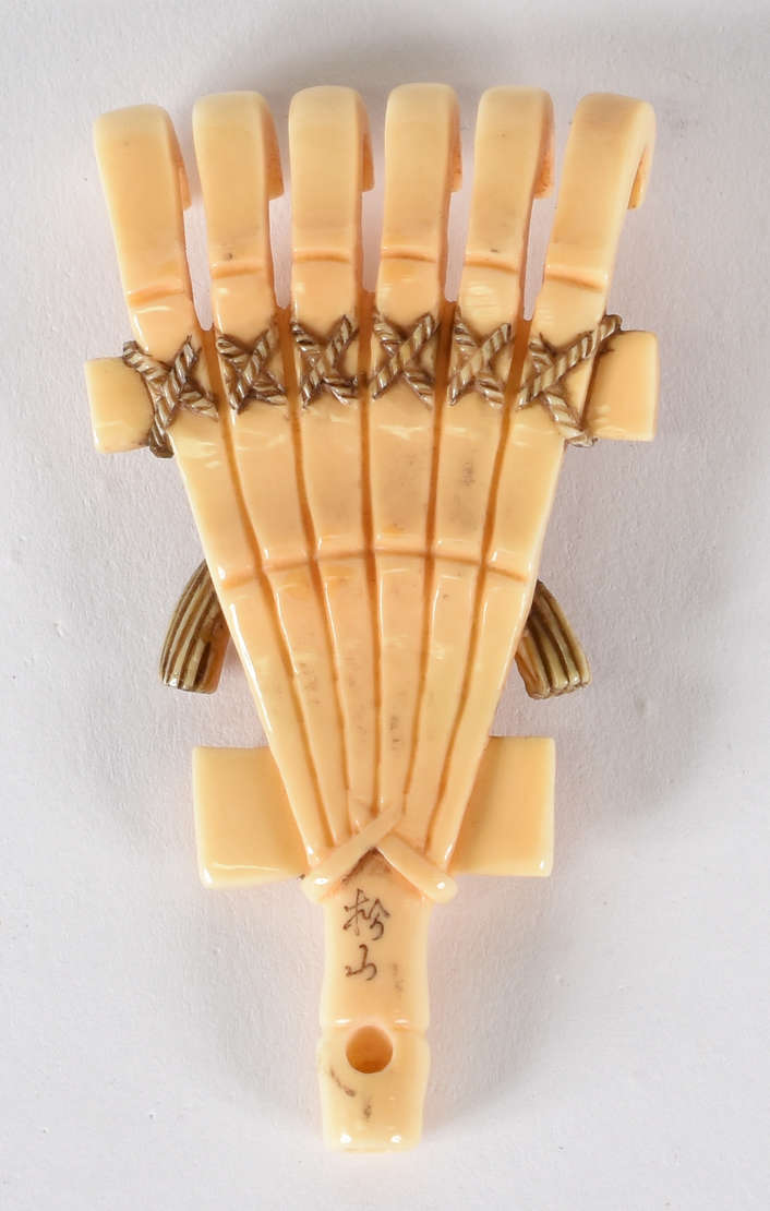 Netsuke de marfim , assinado, cabeça de chinês. - foto 3 de 3