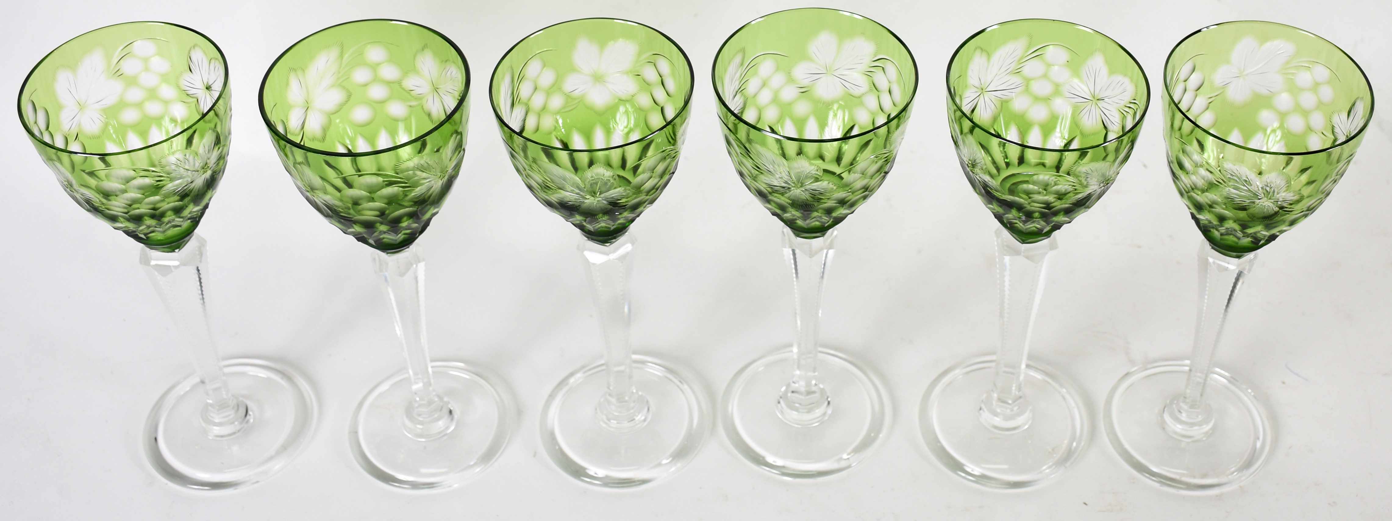 Seis cálices para vinho de cristal double verde lapidado. - foto 2 de 2