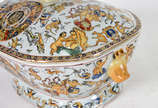 Sopeira com presentoir  de porcelana " ao gosto... - Sopeira com presentoir  de porcelana " ao gosto  capo de monti "