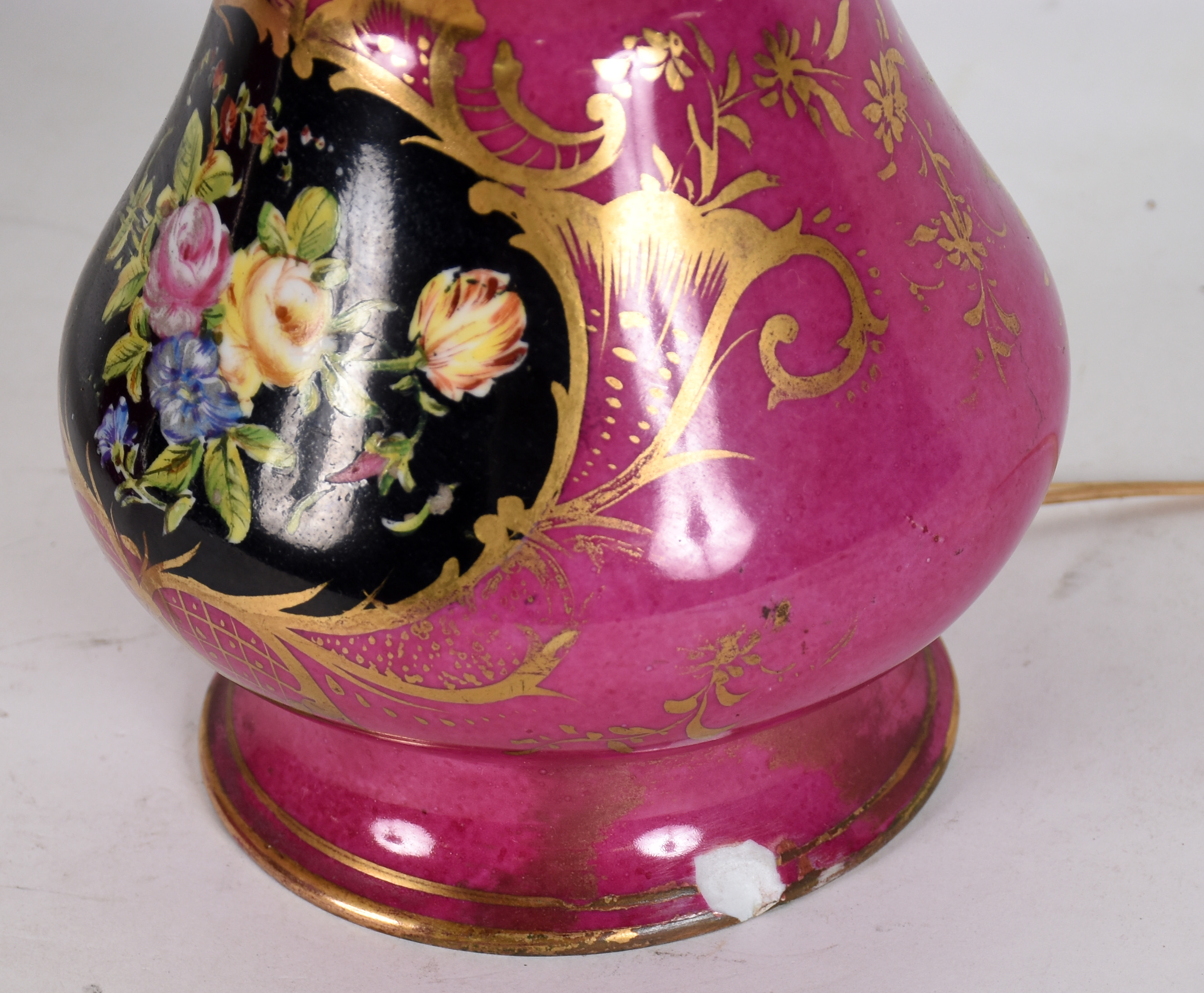 Par de abatjoures de porcelana limoges . - foto 2 de 5