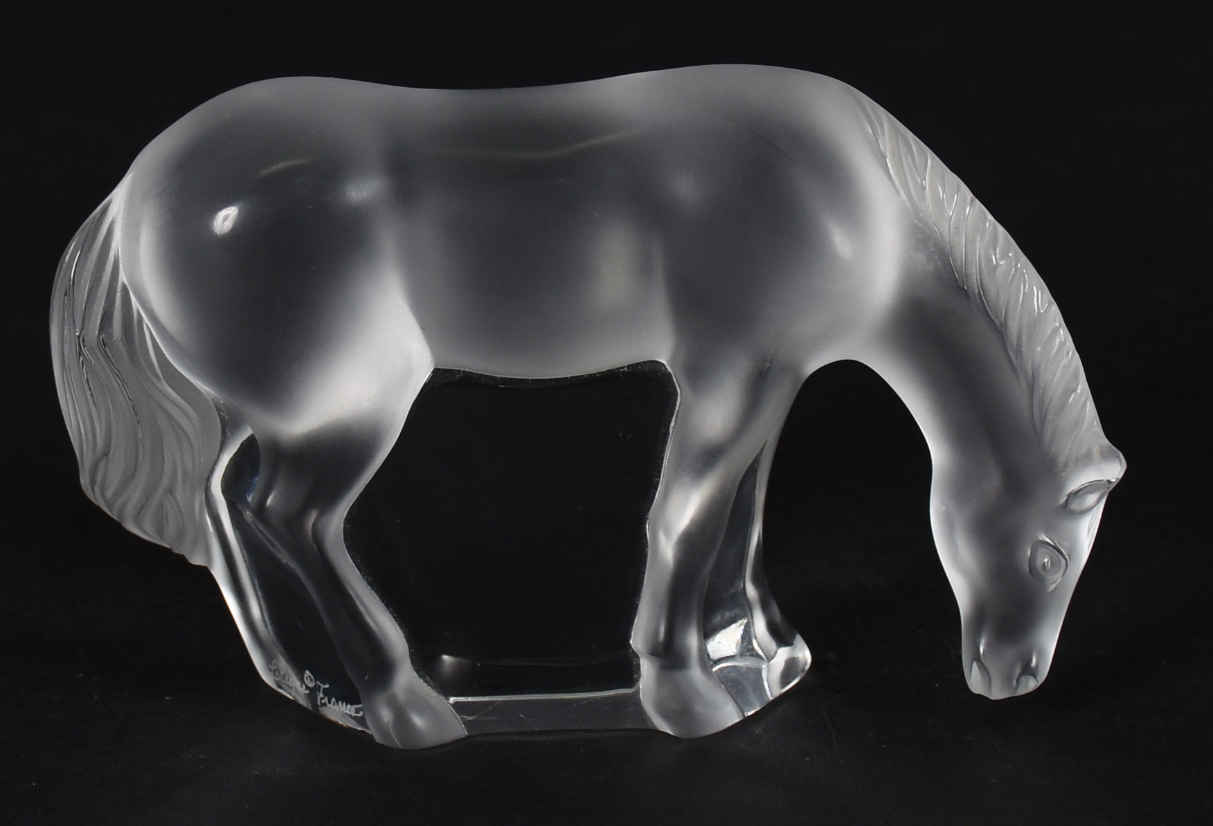 LALIQUE - Estatueta representando cavalo . - foto 1 de 3