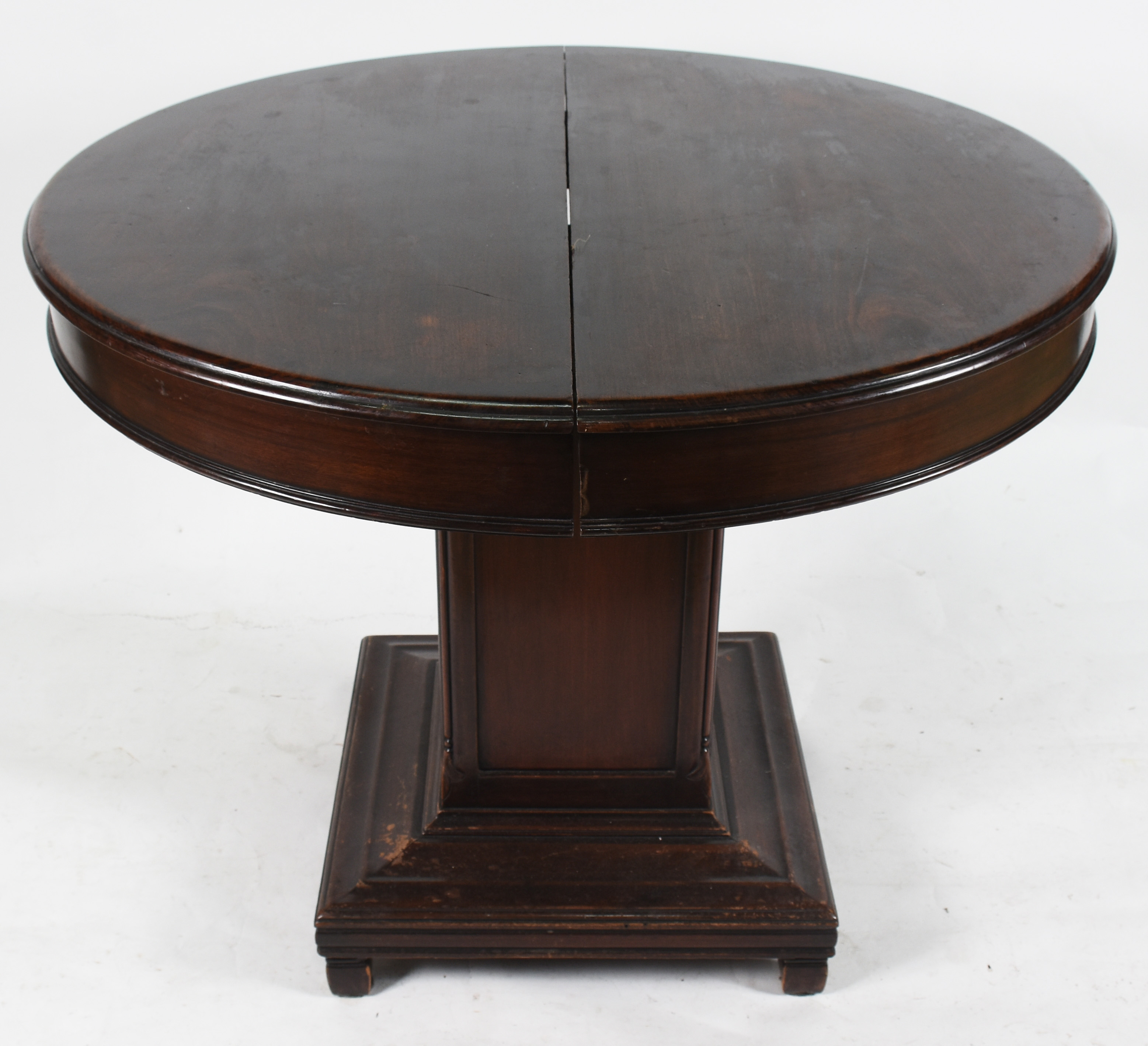 Mesa para sala de jantar, feitio redondo com tábua extensora de 30... - foto 4 de 7