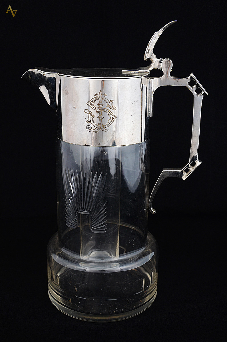 Refresqueira de cristal e metal alemão W.M.F. com monograma (cristal... - foto 1 de 2