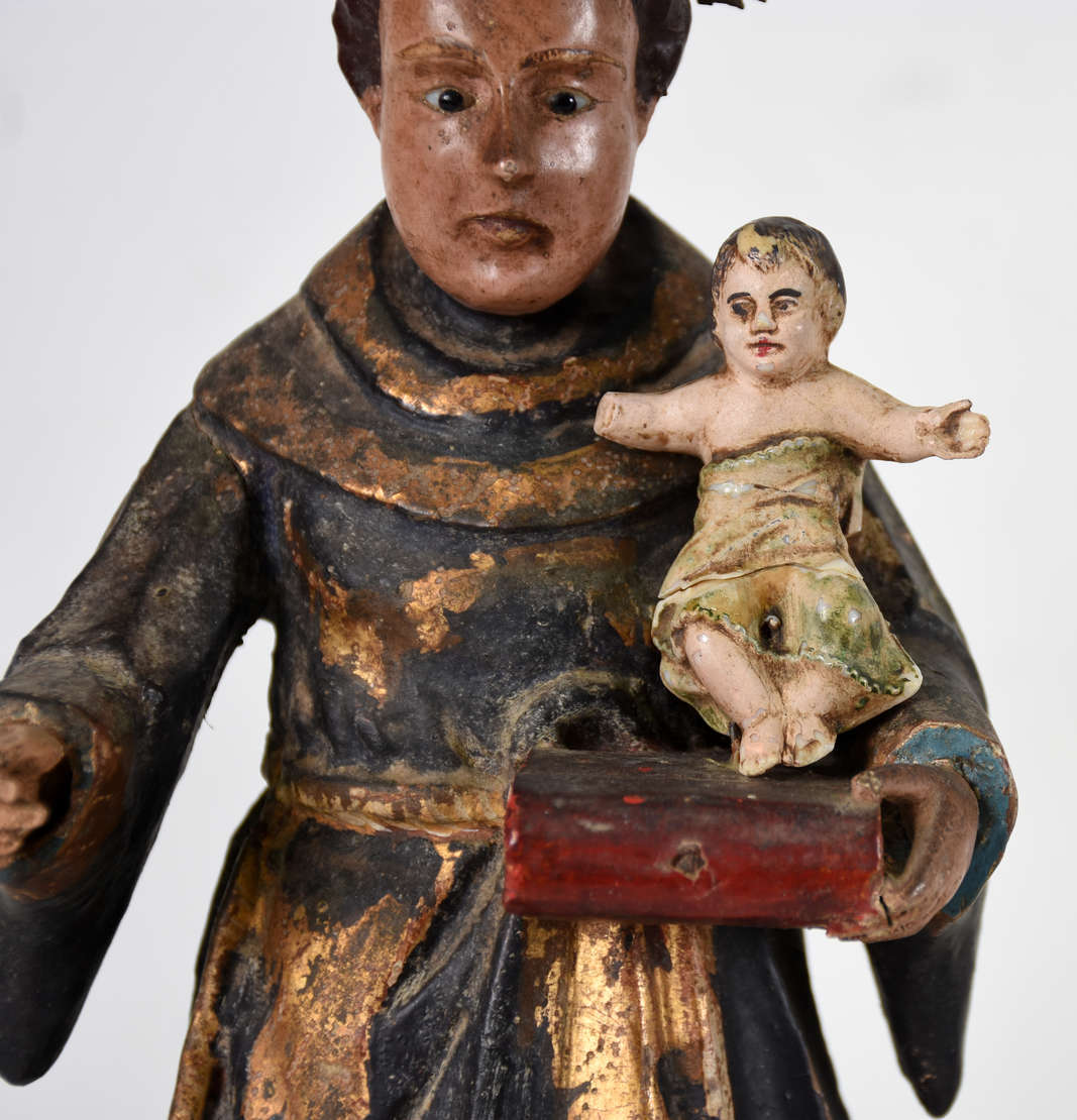 Imagem de Santo Antônio de madeira ( menino adaptado ) - foto 4 de 5