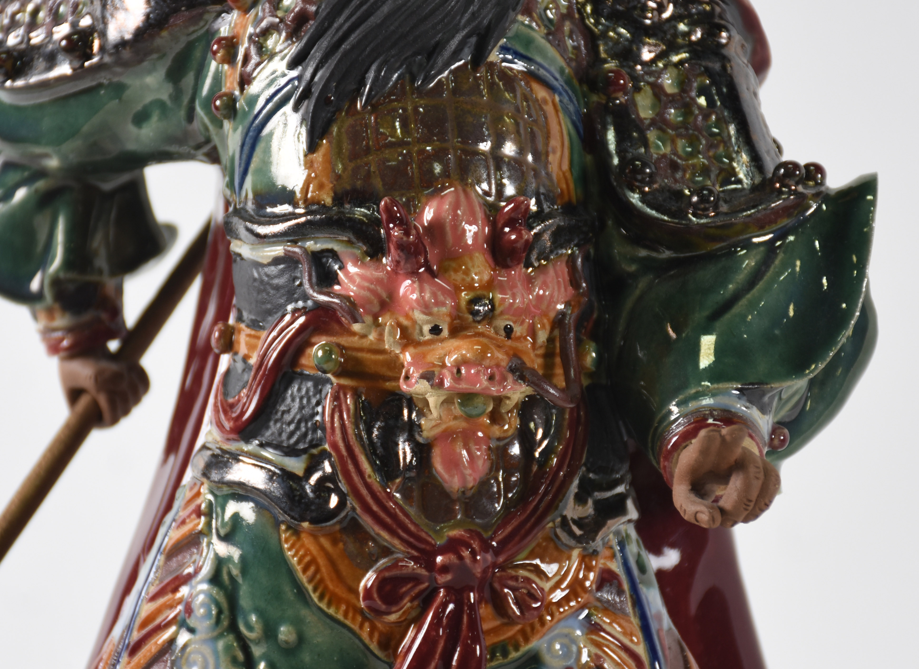 Samurai de cerâmica chinesa policromada. - foto 2 de 4