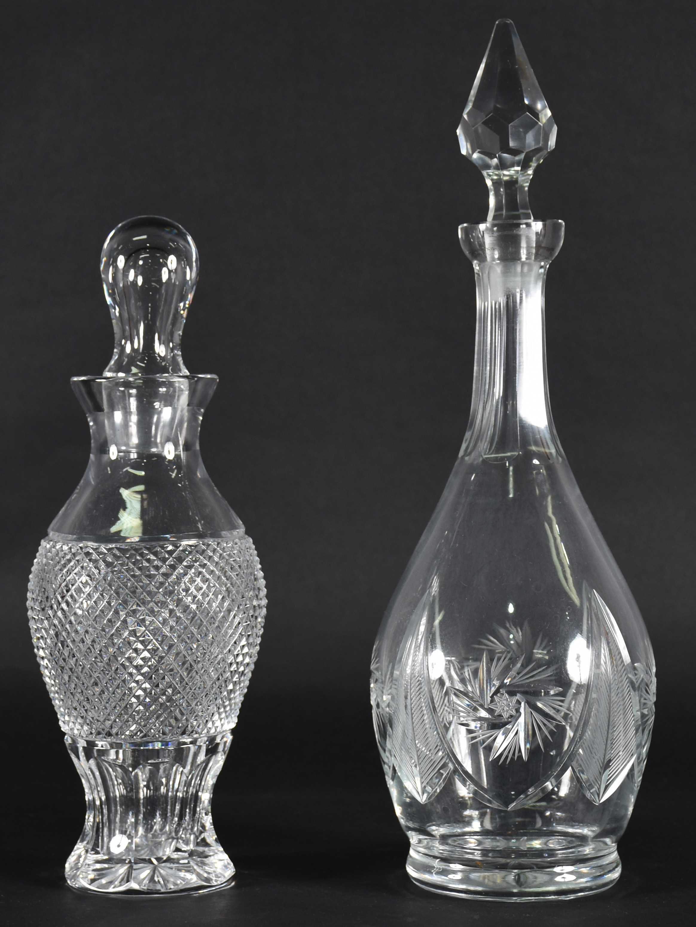 Duas licoreiras de cristal (alturas 39 e 30 cm) - foto 2 de 3