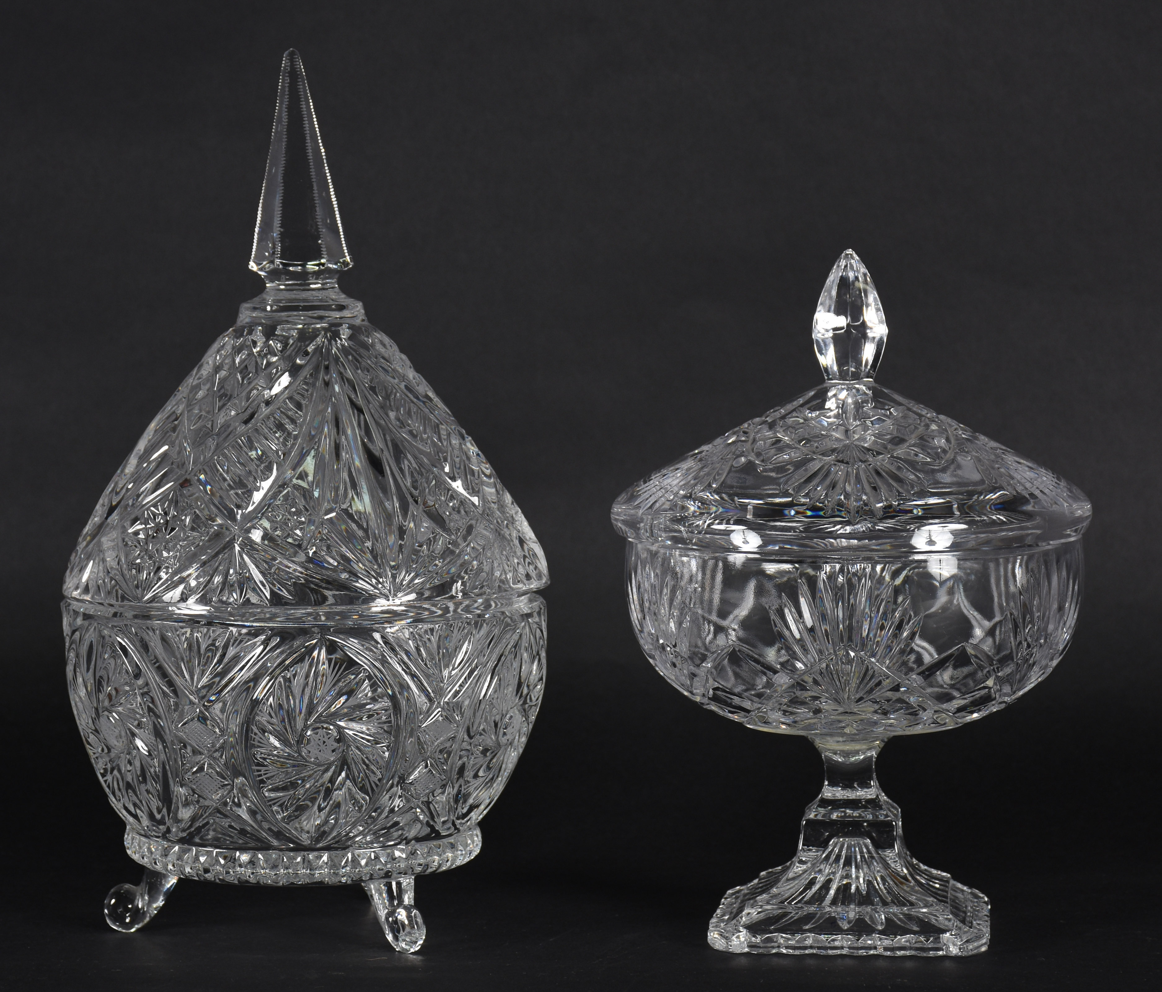 Duas compoteiras de cristal tcheco lapidado (alt.21 e 27 cm) - foto 1 de 3