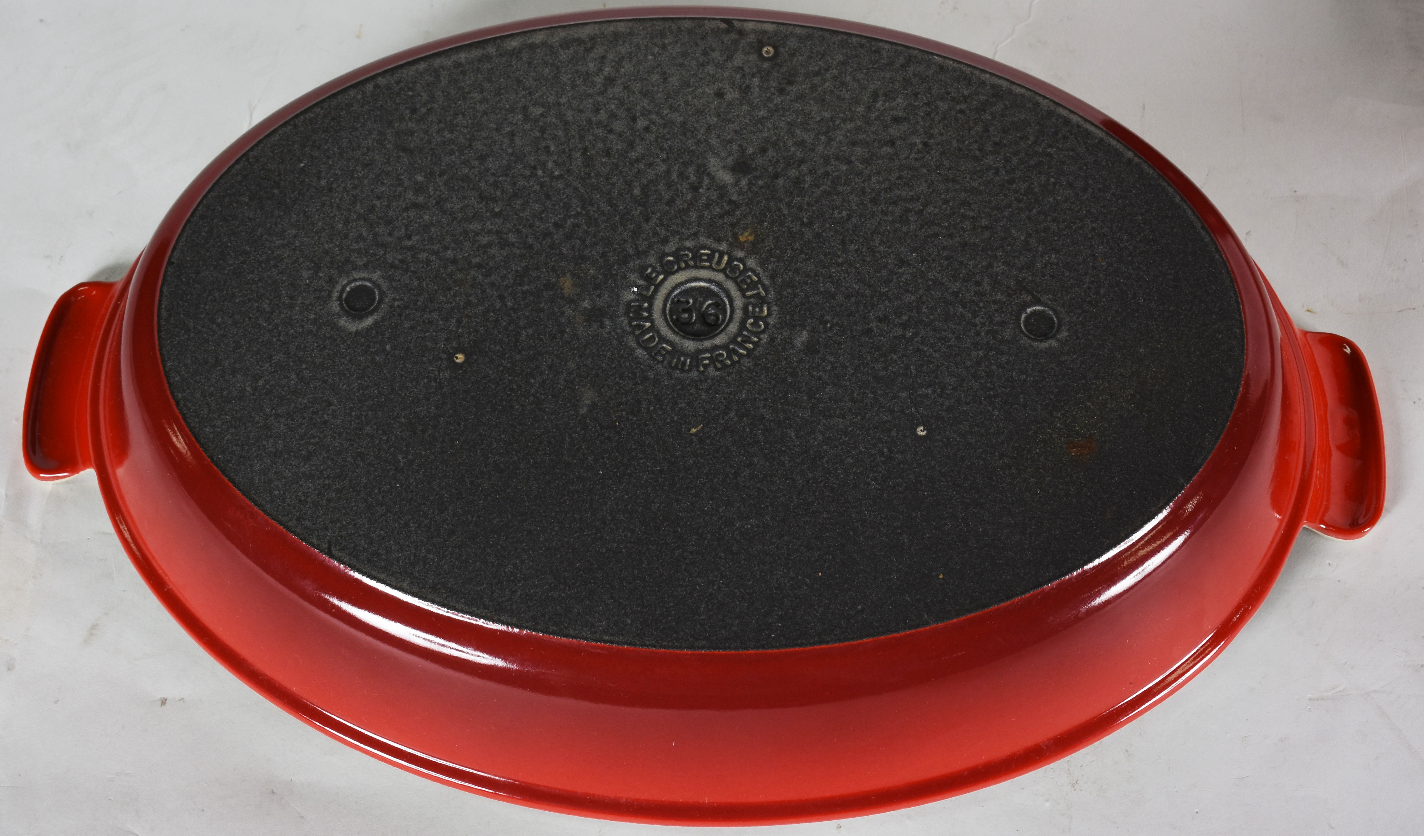 LE CREUSET - Diversas peças sendo , Travessa oval de ferro fundido (... - foto 4 de 6