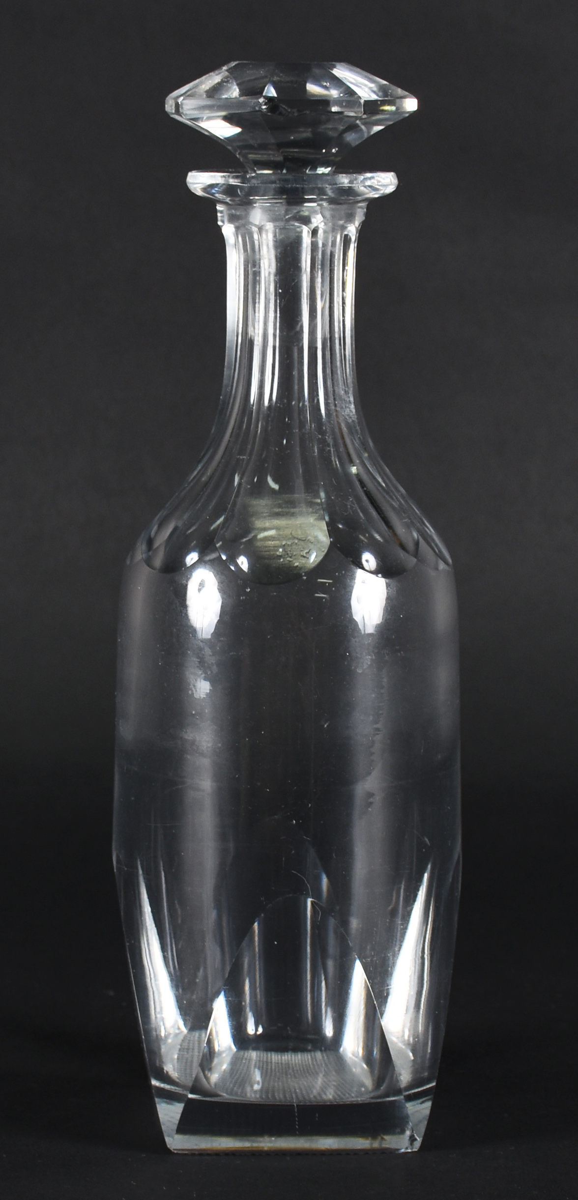 Garrafa de cristal europeu, base facetada . - foto 1 de 4