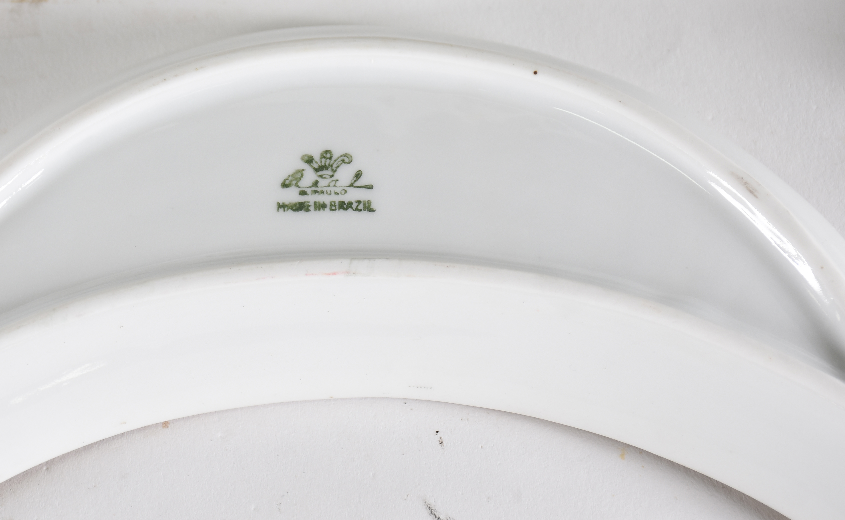 Serviço para peixe de porcelana Real composto de : 12 pratos rasos; 1... - foto 3 de 3