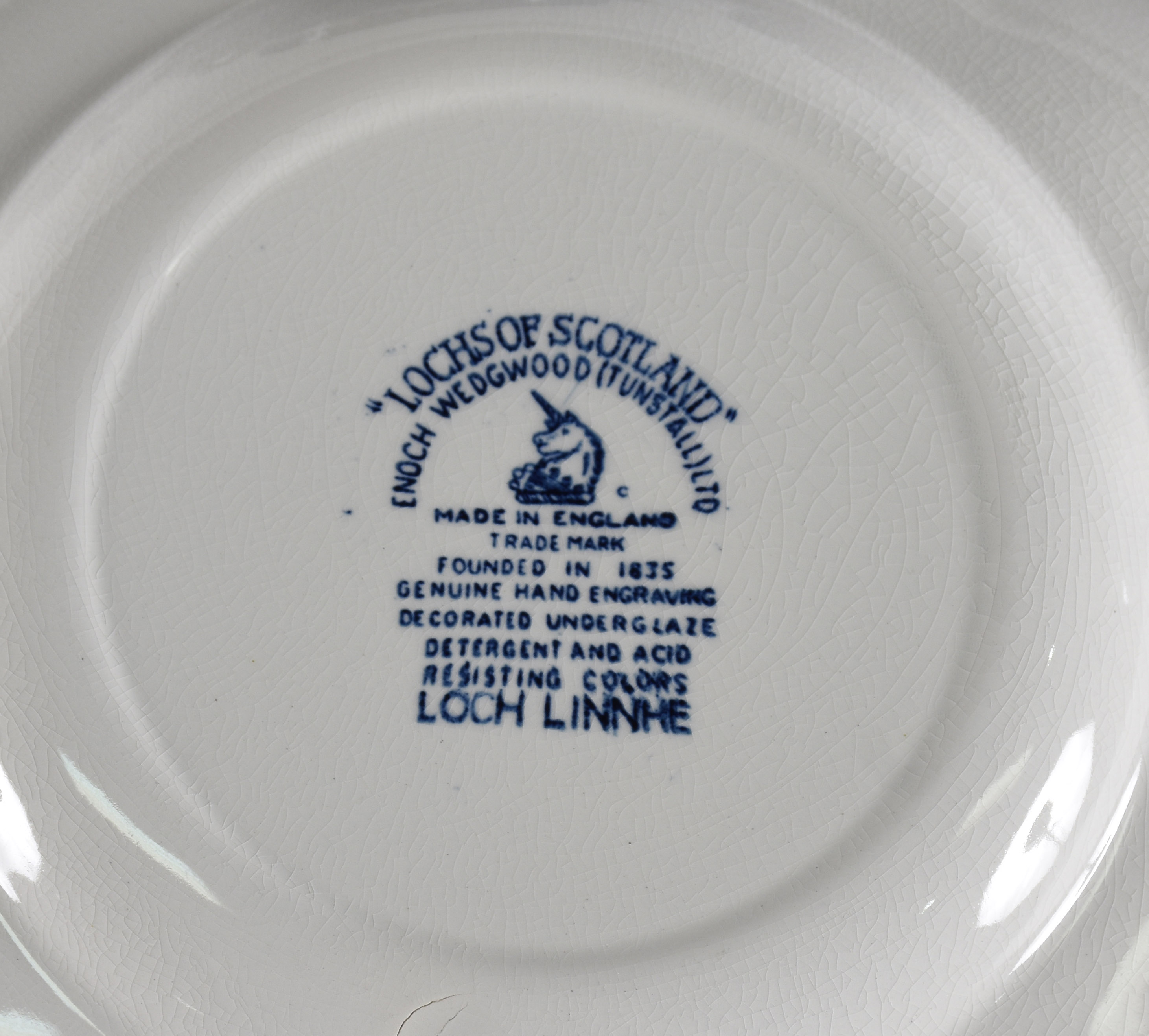 Serviço de chá de porcelana Inglesa sendo , 14 xícaras com pires , 12... - foto 4 de 8