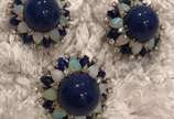 LUCIEN - Belíssimo conjunto de par de brincos e... - LUCIEN - Belíssimo conjunto de par de brincos e anel de ouro branco , com lapiz lazuli, opalas e brilhantes, assinadas pelo designer. ( Por ques...