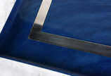 Bandeja de material sintético na cor azul com d... - Bandeja de material sintético na cor azul com detalhe em inox .
