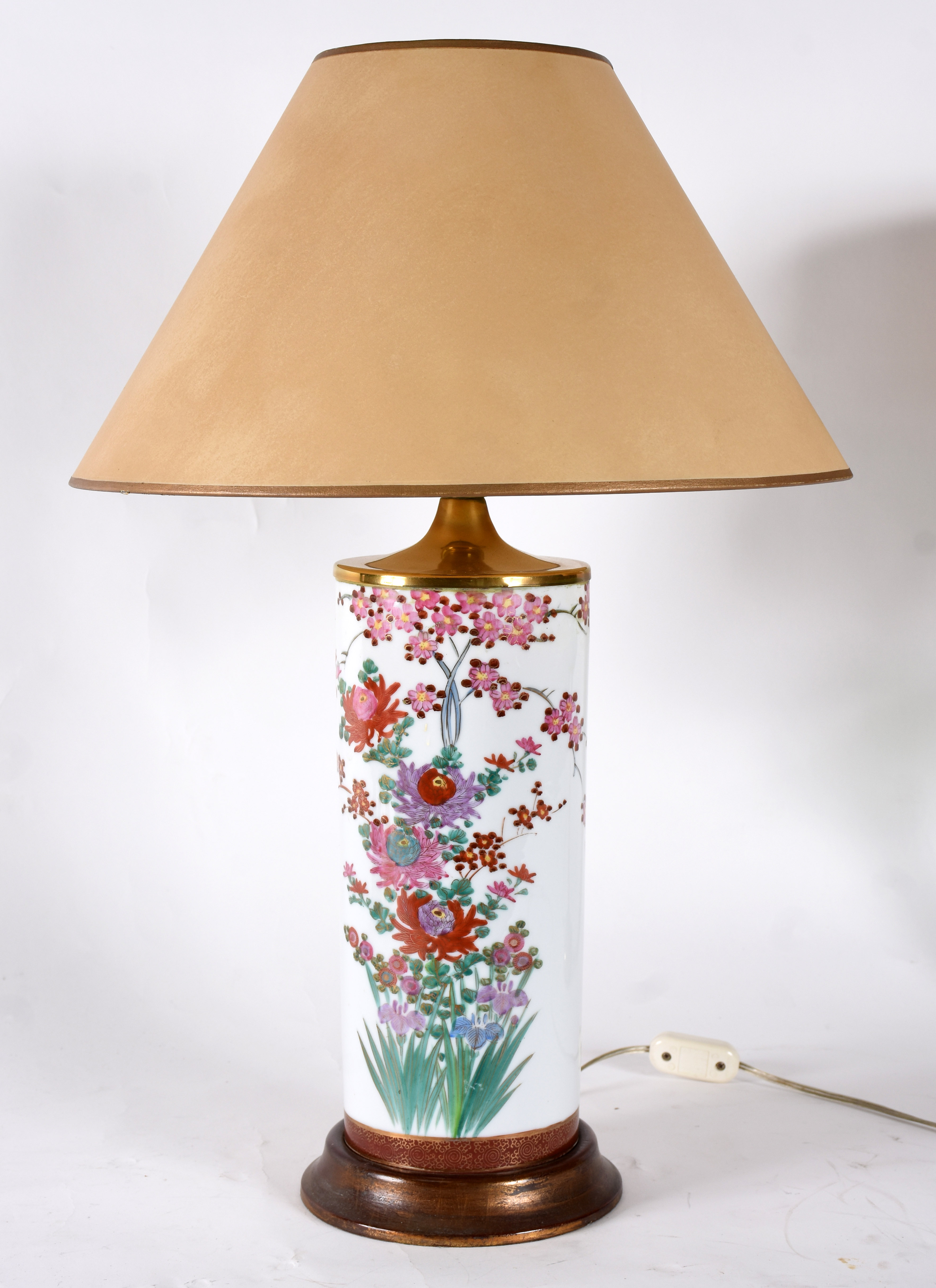Abatjour de porcelana floral ( medida total com a cúpula) - foto 2 de 2