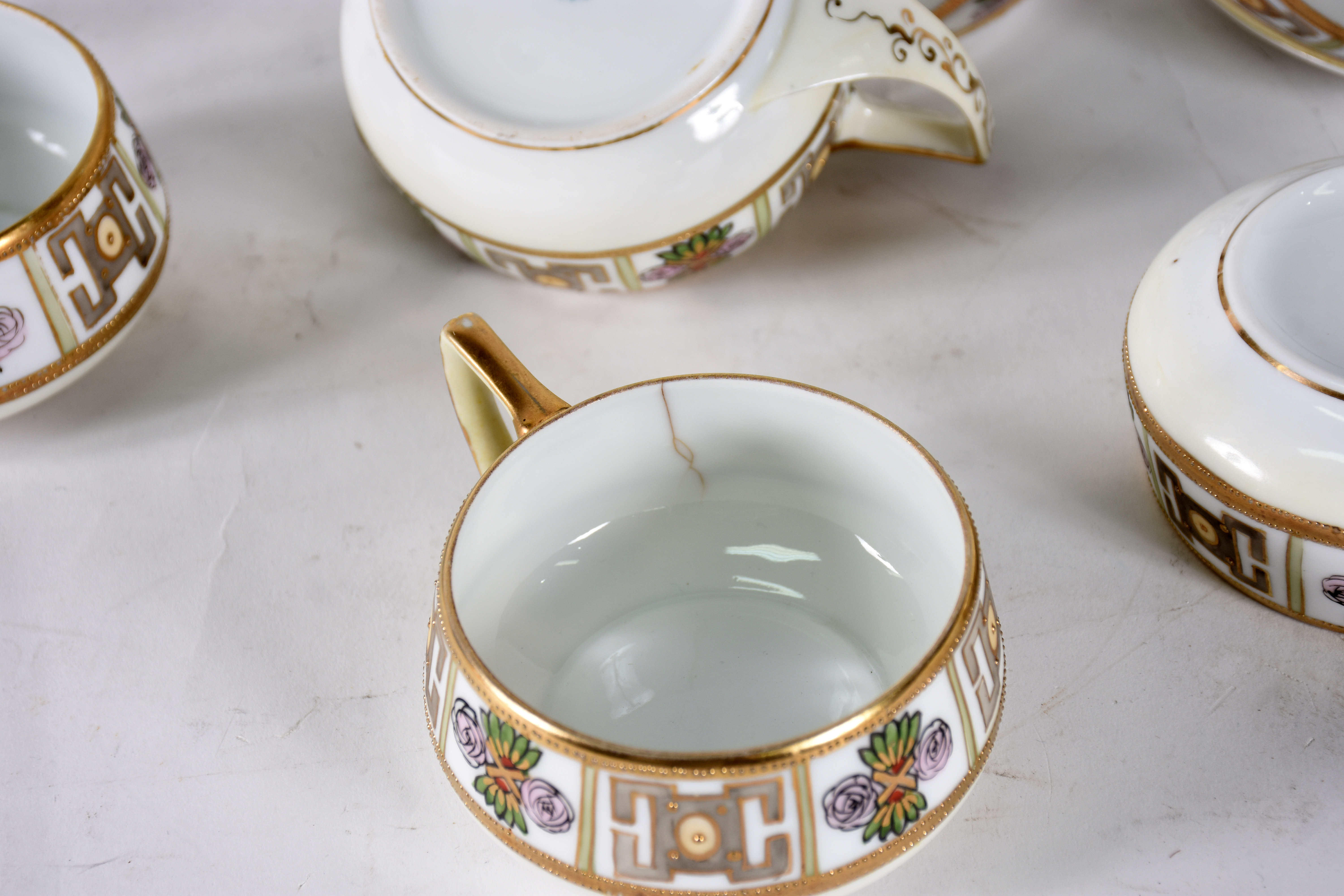 Serviço de chá de porcelana Japonesa , composto de 4 xícaras ( 1 com... - foto 3 de 4