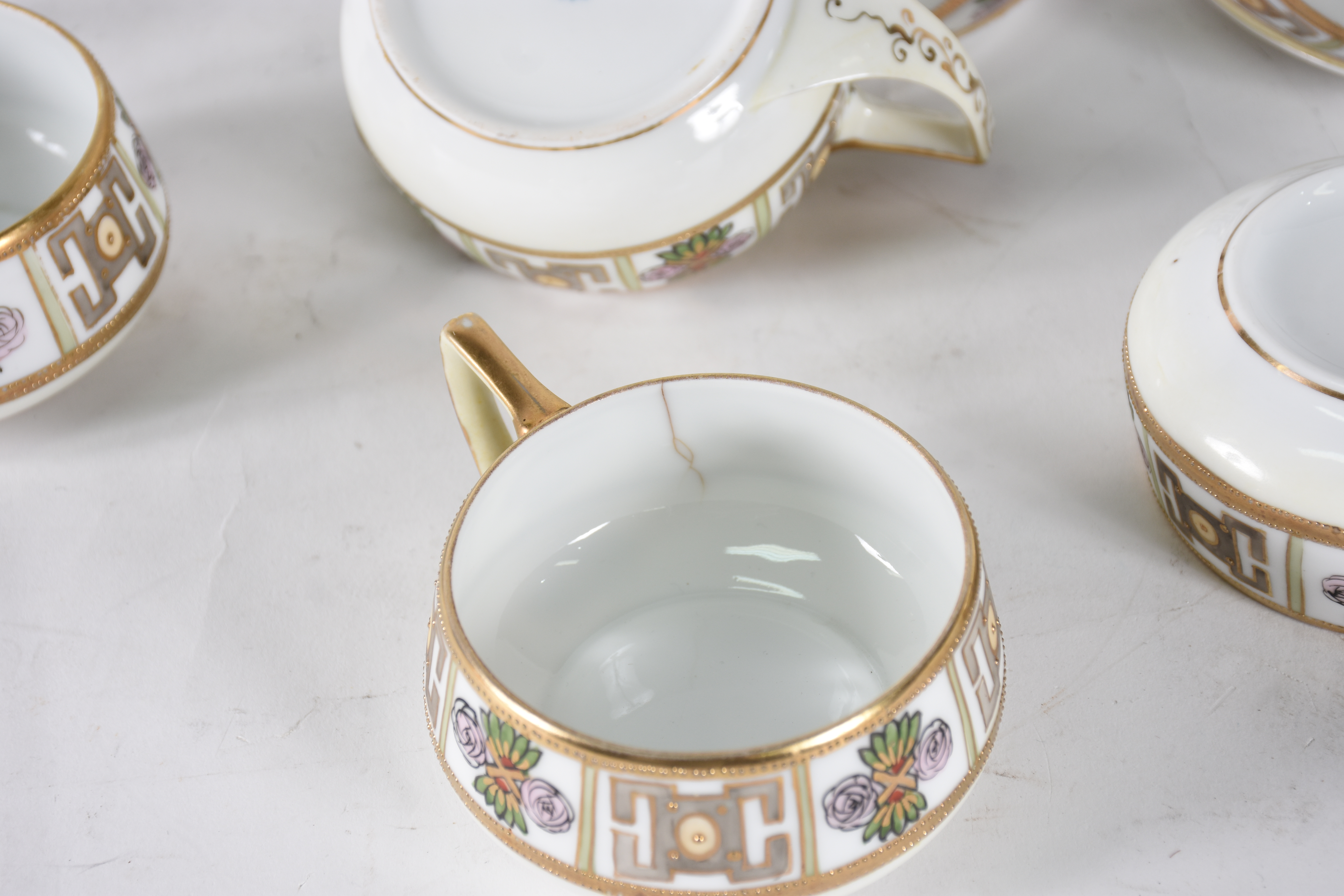 Serviço de chá de porcelana Japonesa , composto de 4 xícaras ( 1 com... - foto 4 de 4