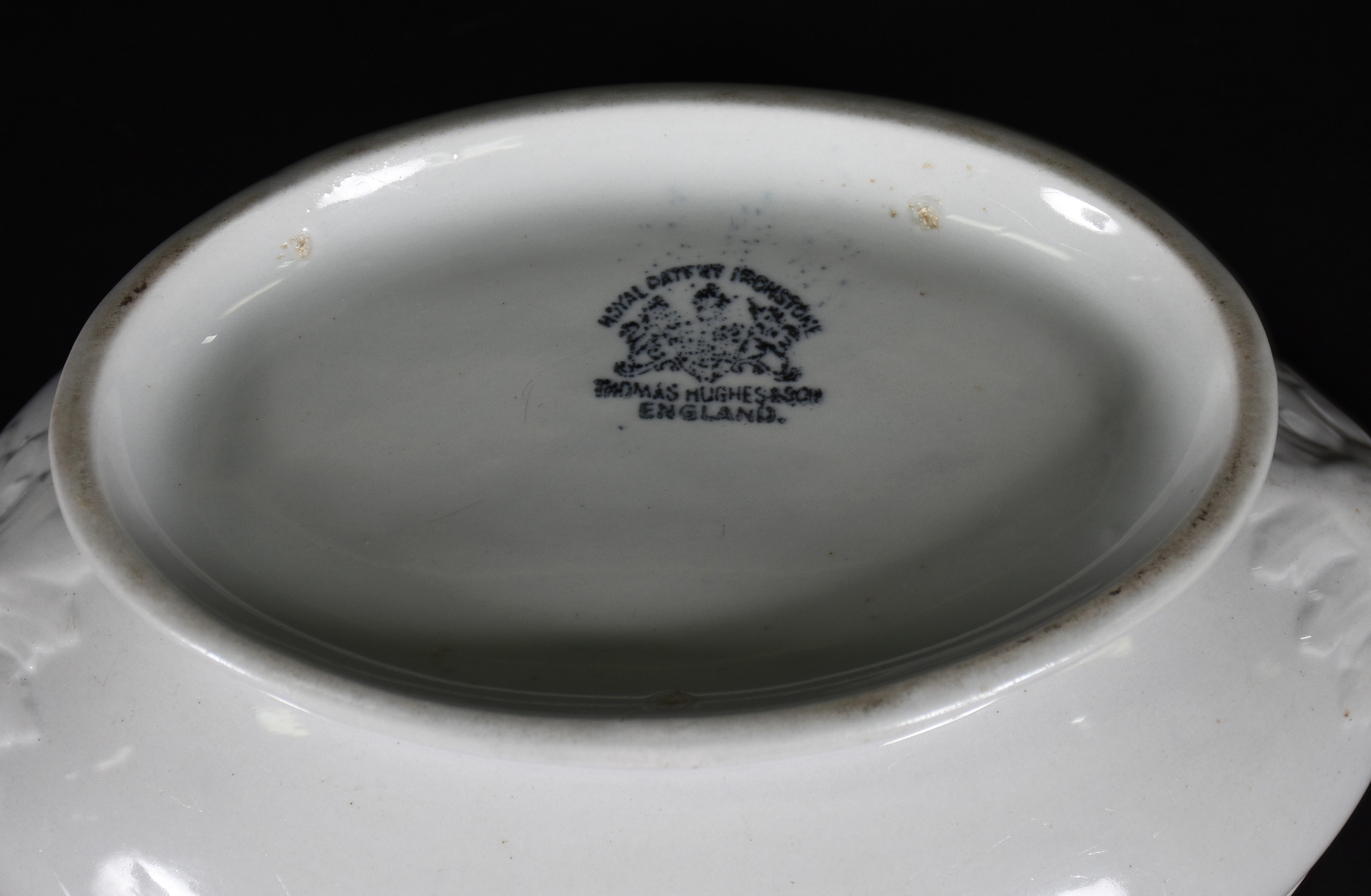 Pequena sopeira Inglesa de porcelana branca . - foto 4 de 4