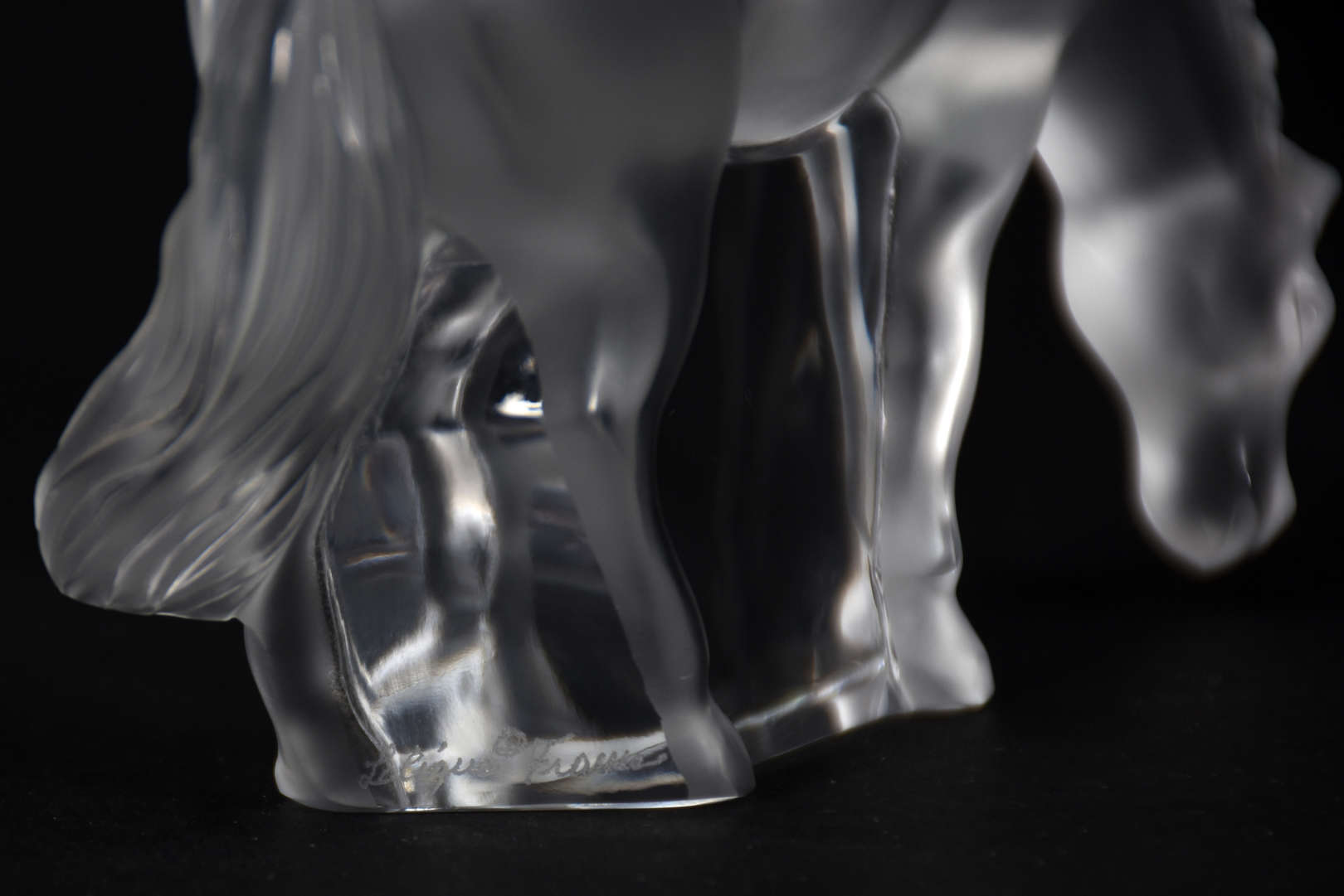 LALIQUE - Estatueta representando cavalo . - foto 3 de 3
