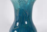 Vaso  de murano azul leitoso, borda feitio babado. - Vaso  de murano azul leitoso, borda feitio babado.