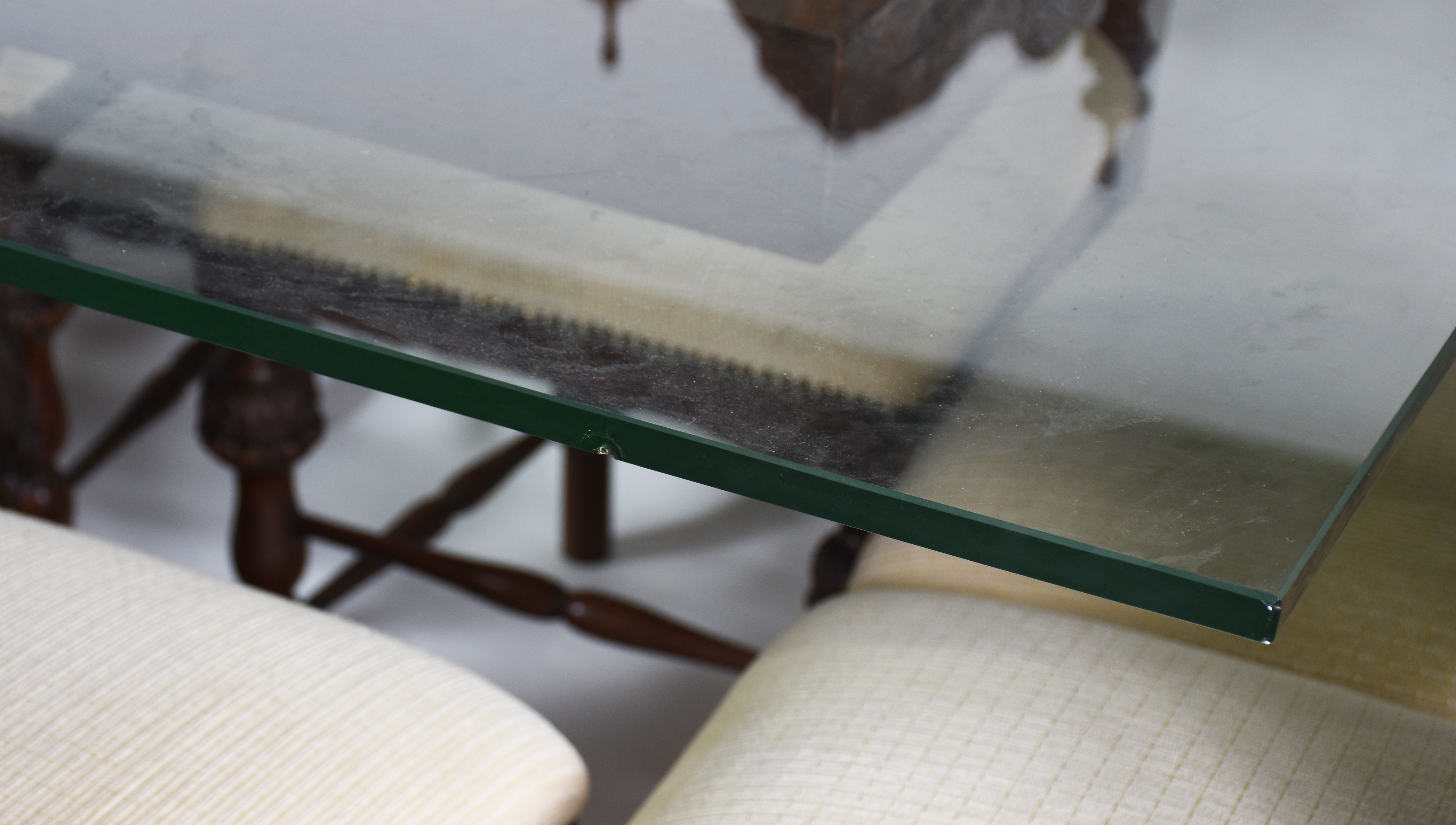 Mesa de jantar de madeira nobre, estilo colonial brasileiro, tampo de... - foto 5 de 6