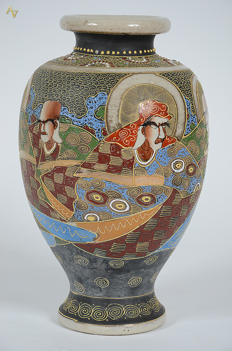 Vaso oriental de porcelana Satzuma. Altura 30 cm. - foto 2 de 2