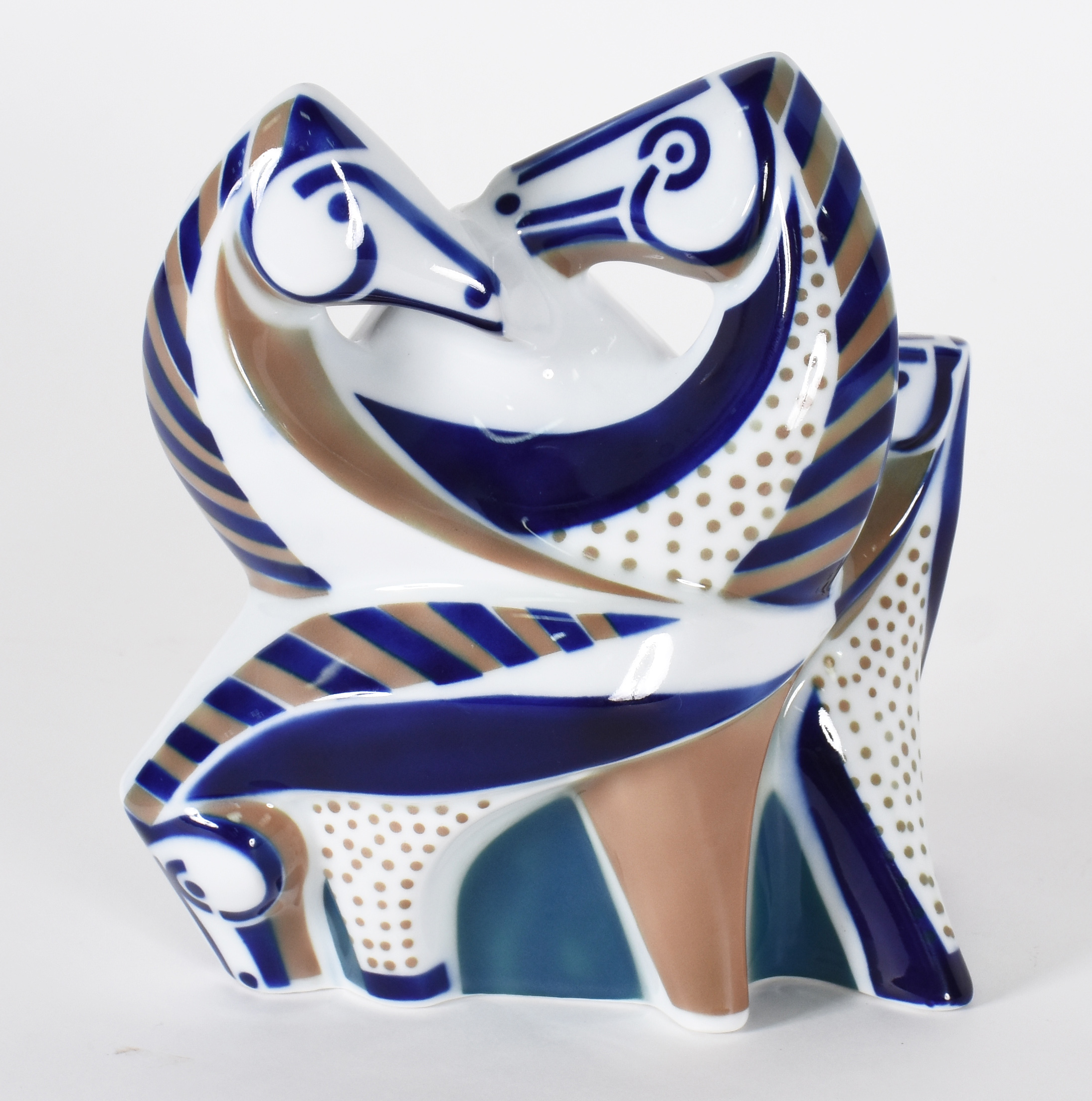 Grupo escultórico de porcelana espanhola "Sargadelos"representando... - foto 2 de 4