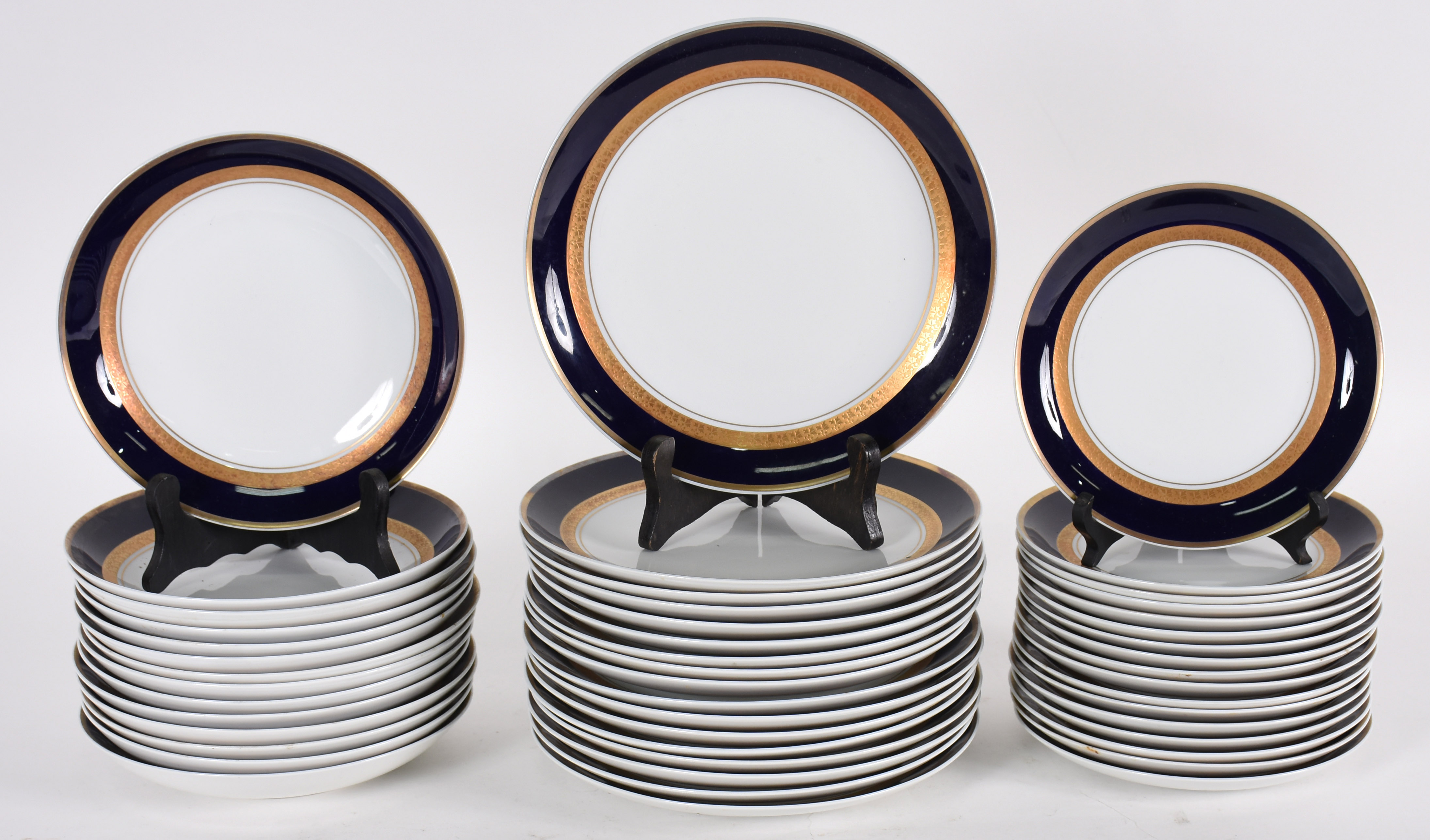 Porcelanas Steatita (1956) - foto 1 de 3