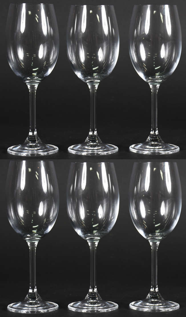 Seis taças de vinho branco de cristal da Bohemia 230 ml - foto 1 de 2