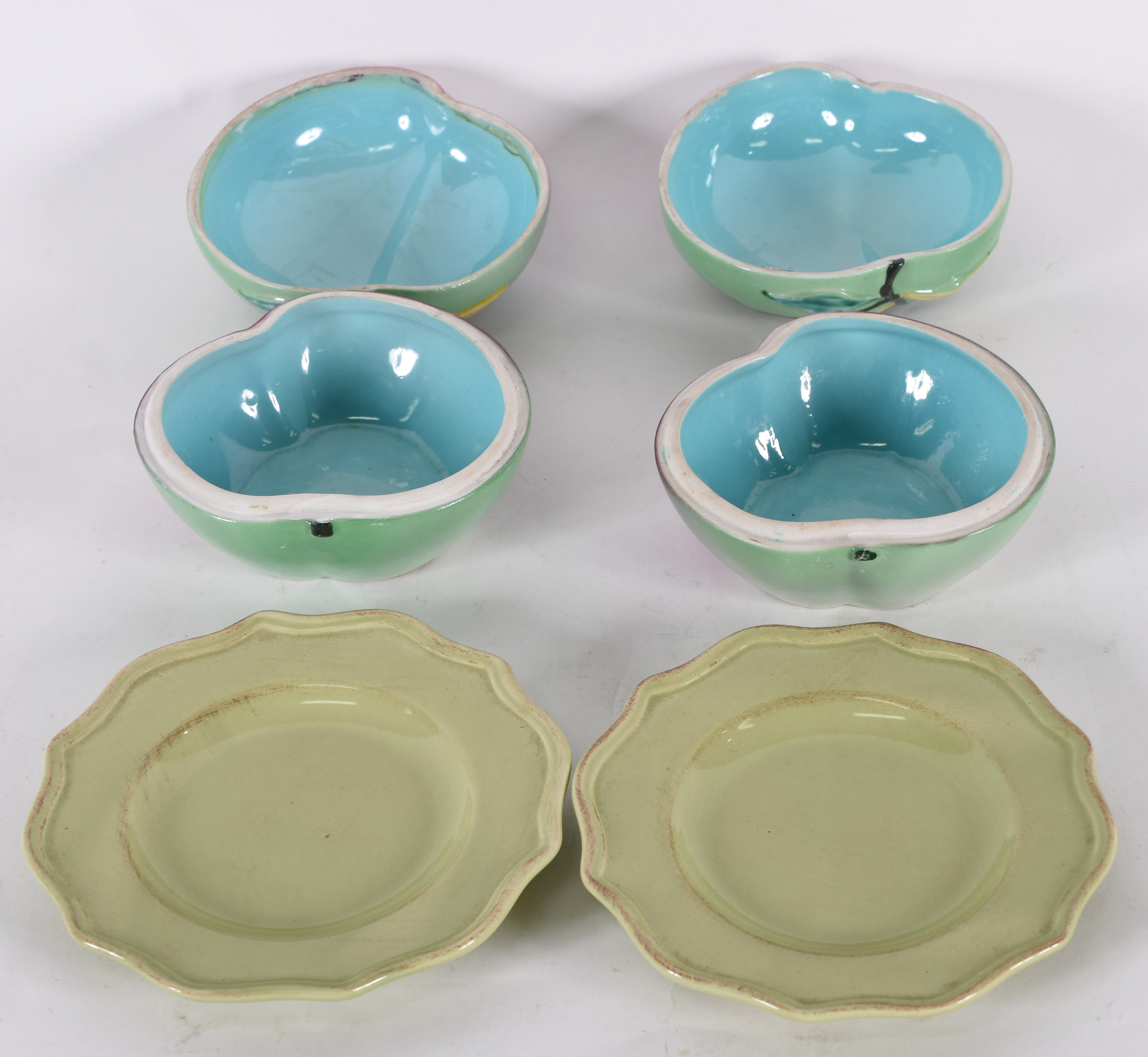 Par de bowls em forma de frutos com pratos de porcelana Oriental. - foto 3 de 4