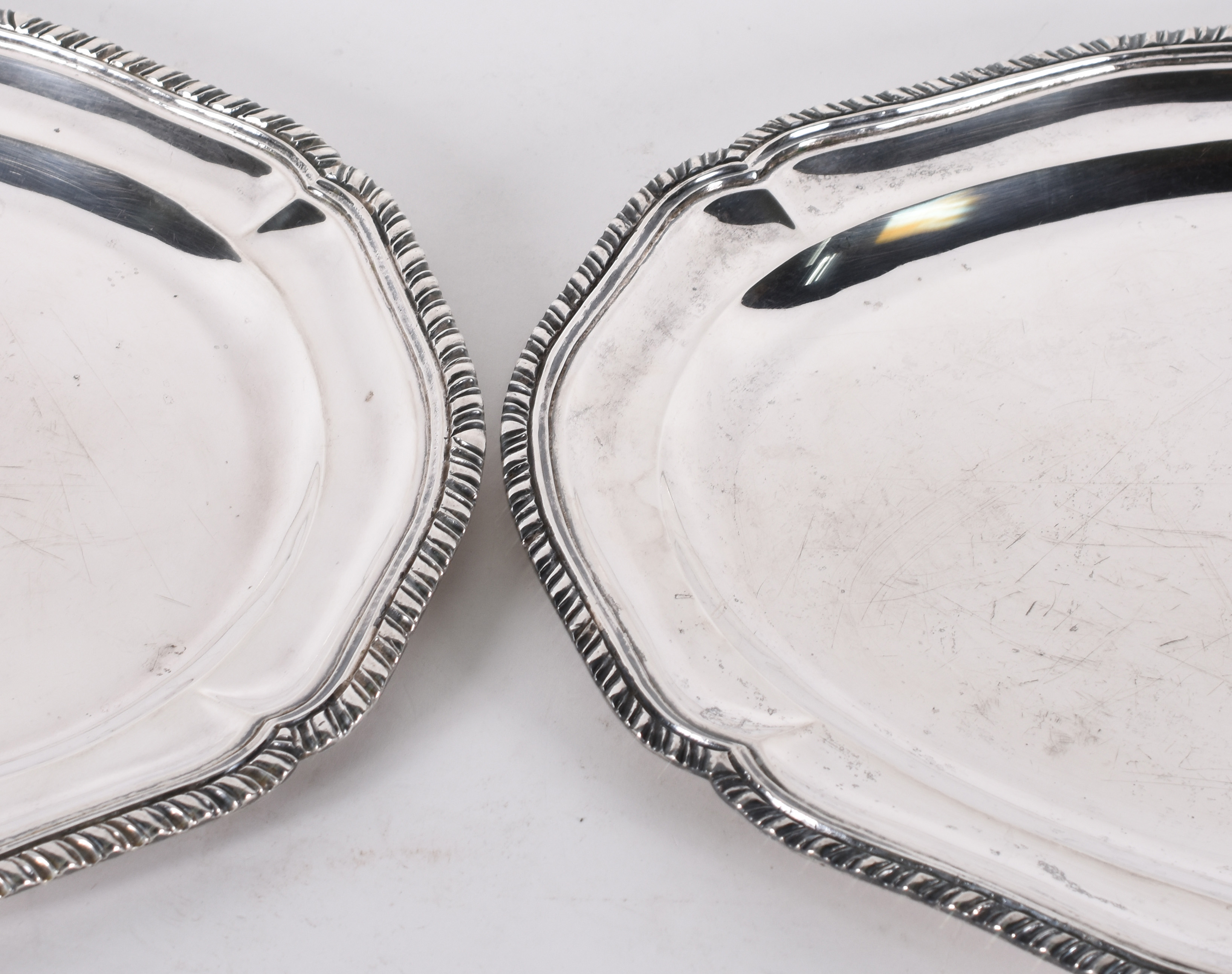 Duas travessas de prata mexicana 925 STERLING, marcadas na base... - foto 3 de 5