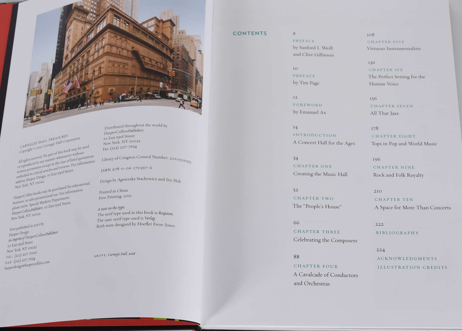Dois livros .
- Carnegire  hall treasures 
- Dorothea Lang - A life Beyomd Limits ., foto 5 de 8