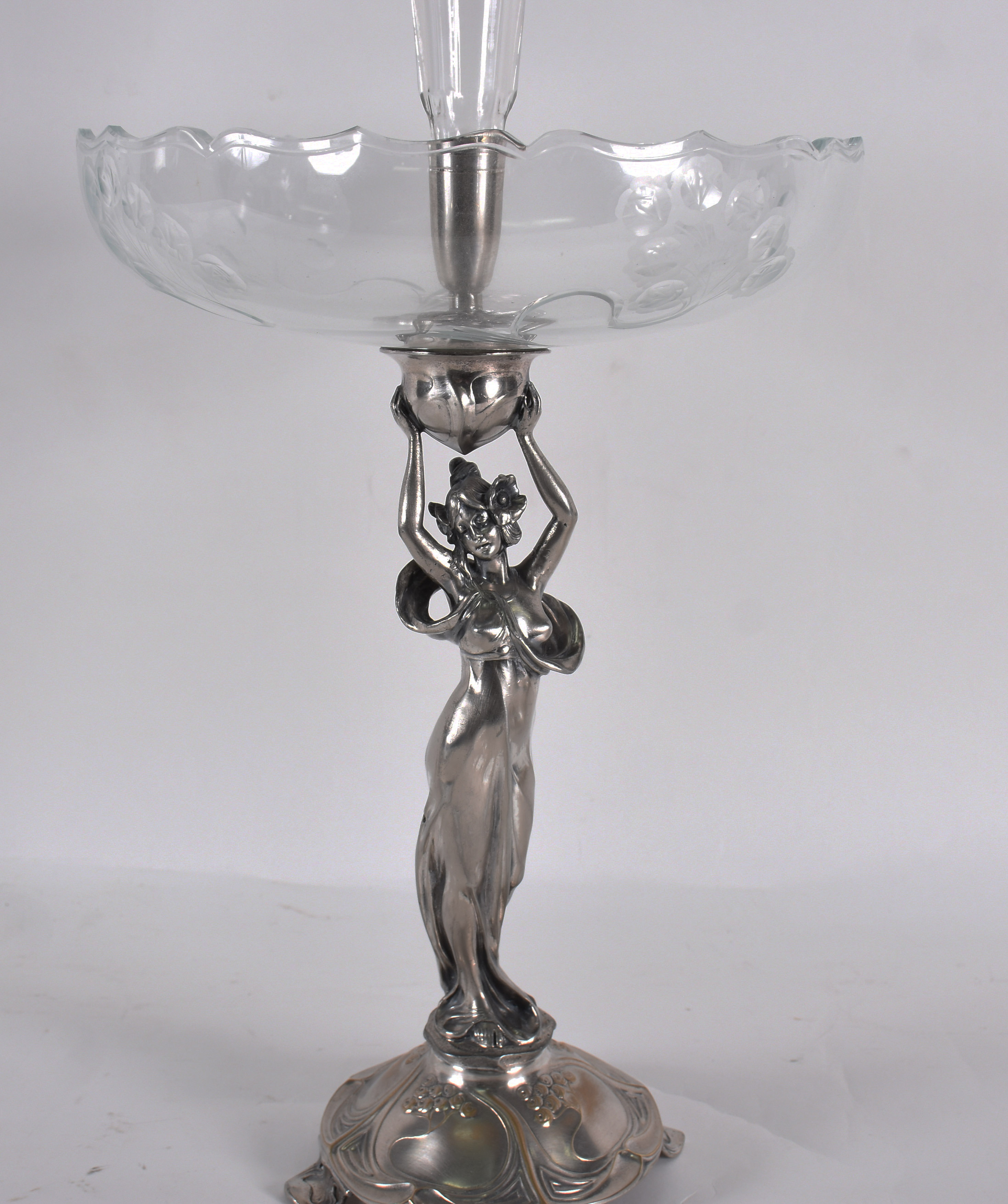 Fruteira estilo Art Nouveau de metal, base com figura feminina, prato... - foto 2 de 4