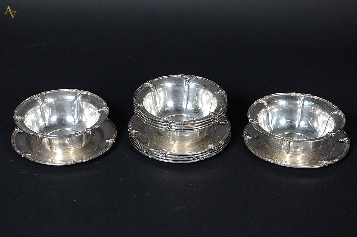 Seis bowls e seis pratos de prata contrastada 800 mls. Diâmetros 14 e...