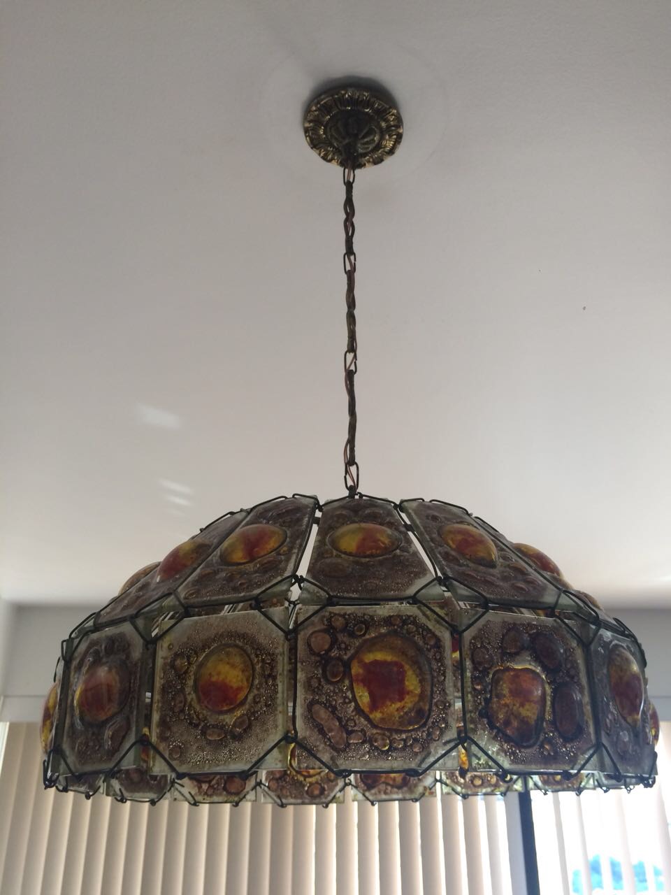 Lustre em placas de vidro - foto 2 de 2