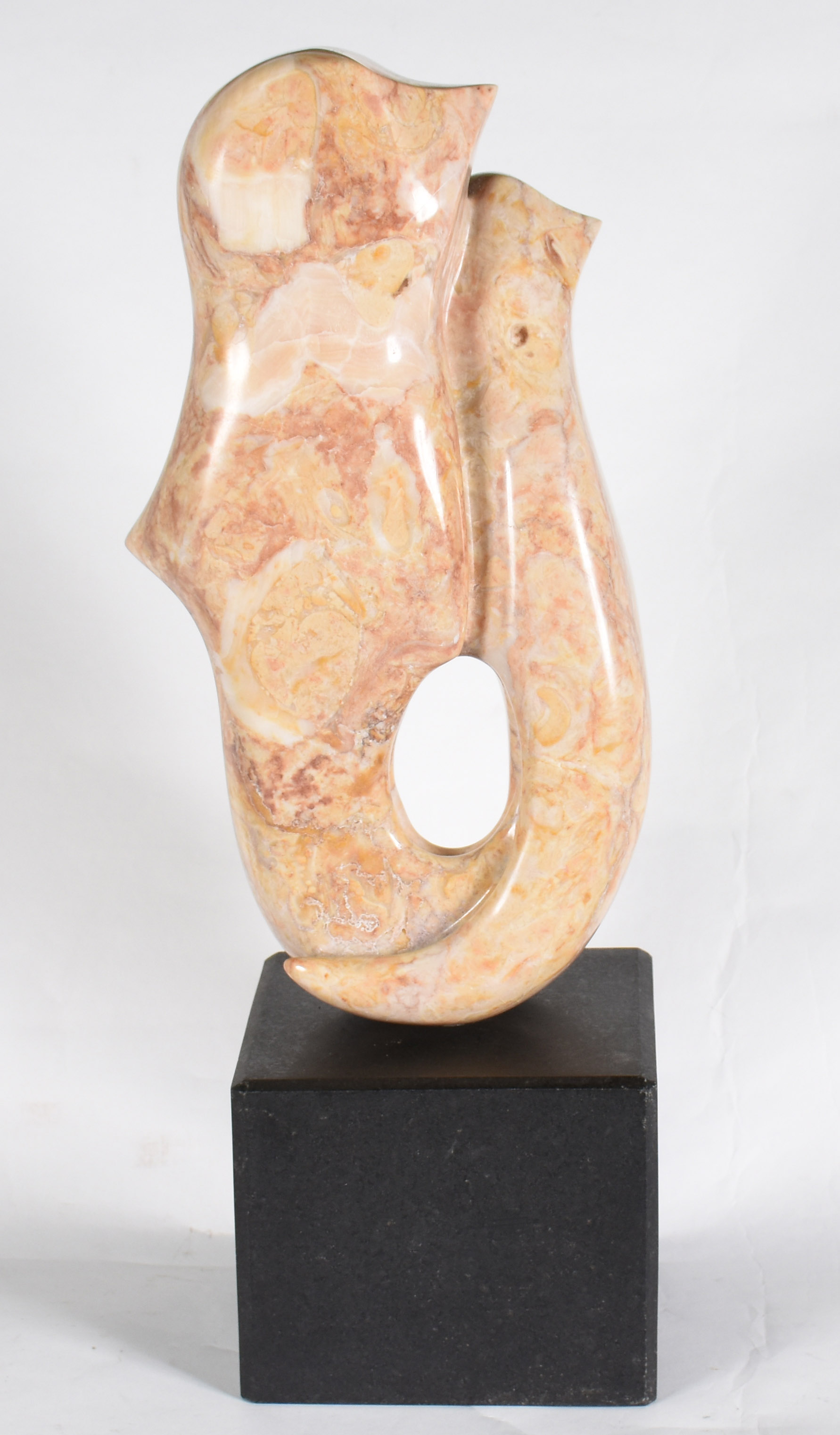 Escultura de mármore ( altura total 53 cm , só a escultura 40 cm ) - foto 1 de 4