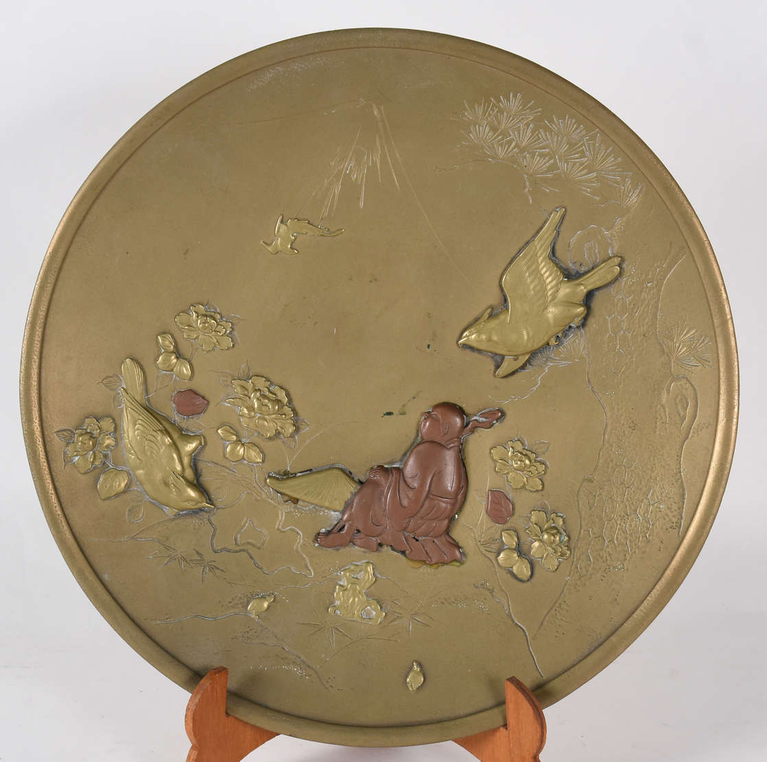 Prato de bronze com figura de Chinês ., foto 1 de 2