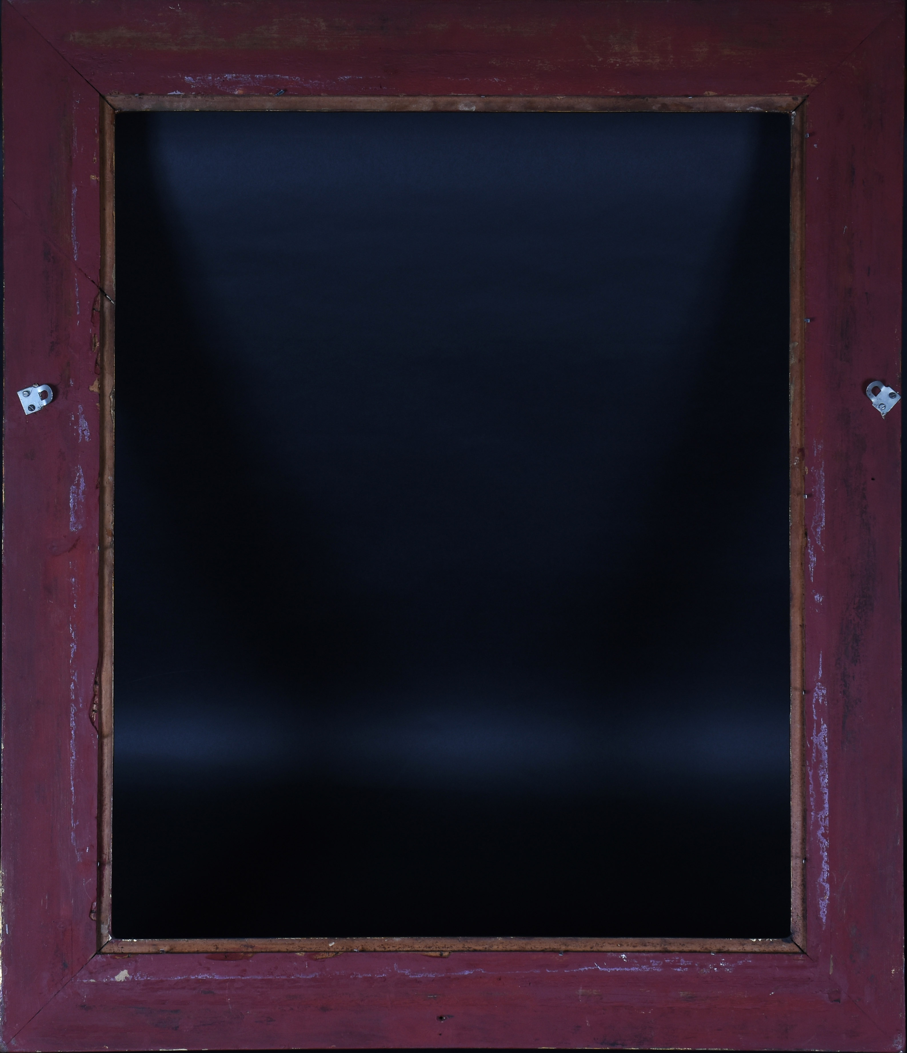 Moldura de madeira trabalhada e dourada . Medida externa 75 x 90 cm /... - foto 4 de 4