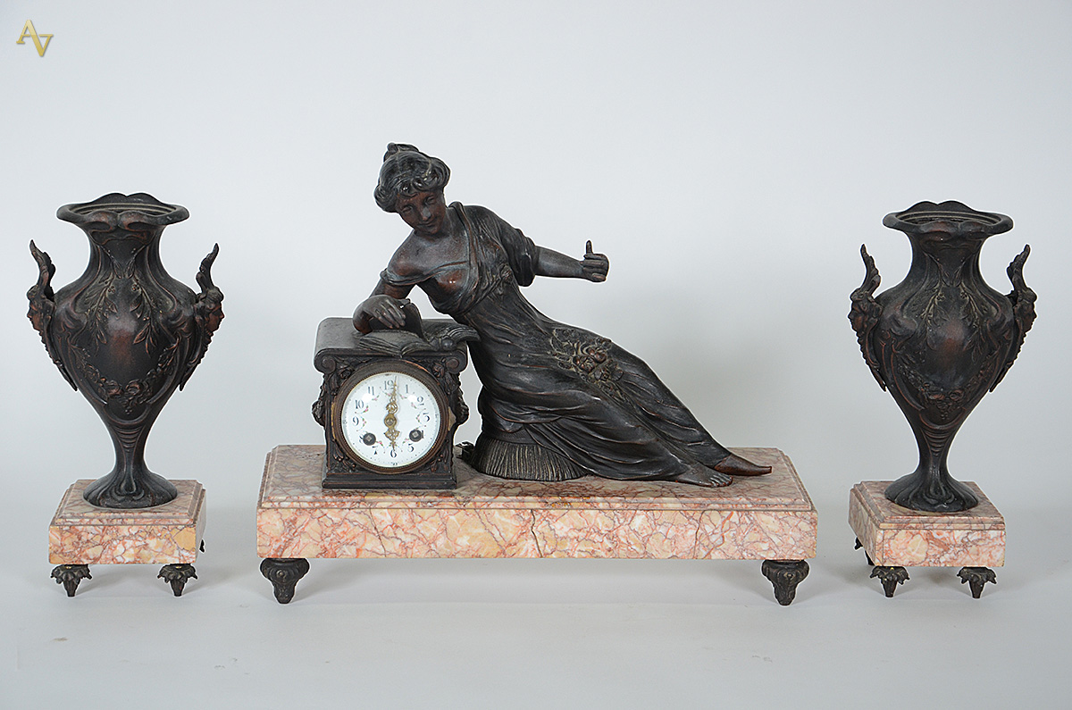 Terno de bronze frances, ART NOUVEAU com bases de mármore, composto... - foto 1 de 3