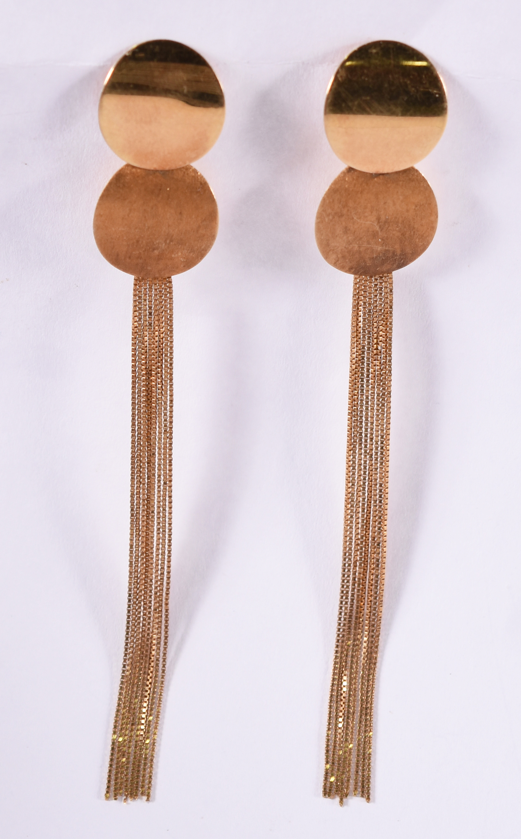 Par de brincos de ouro amarelo . 10 cm . 5,0 g . ( Por questão de... - foto 1 de 2
