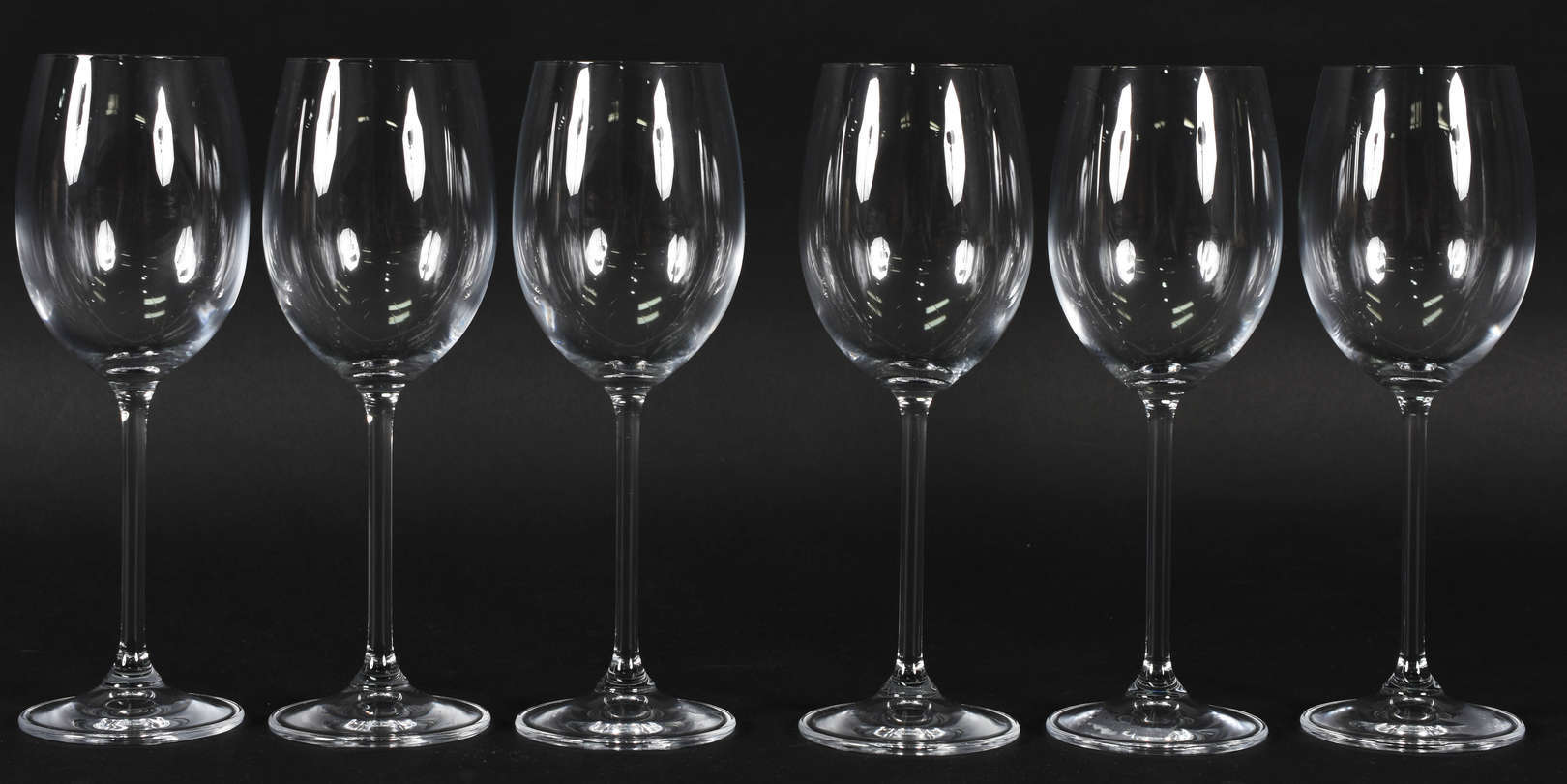 Seis taças de vinho branco de cristal da Bohemia 350ml - foto 1 de 2