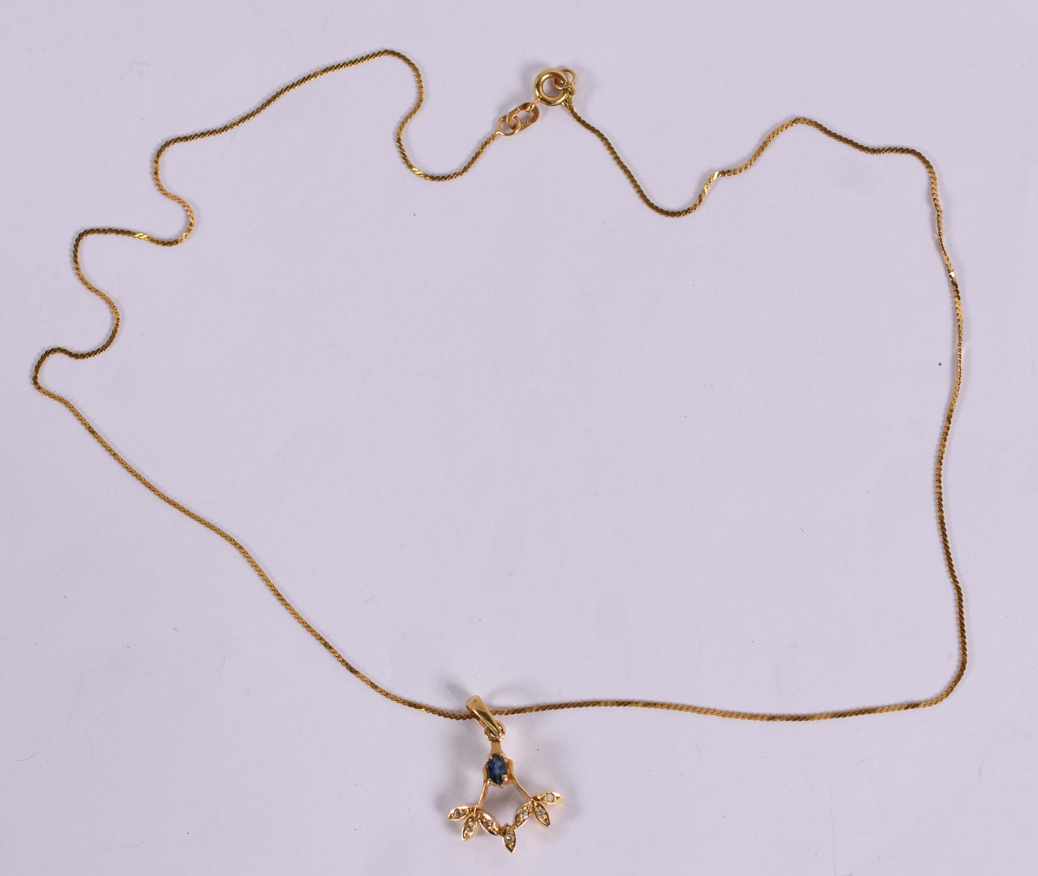 Colar de ouro 18 com pendente com brilhantes e turmalina . ( Por... - foto 2 de 4