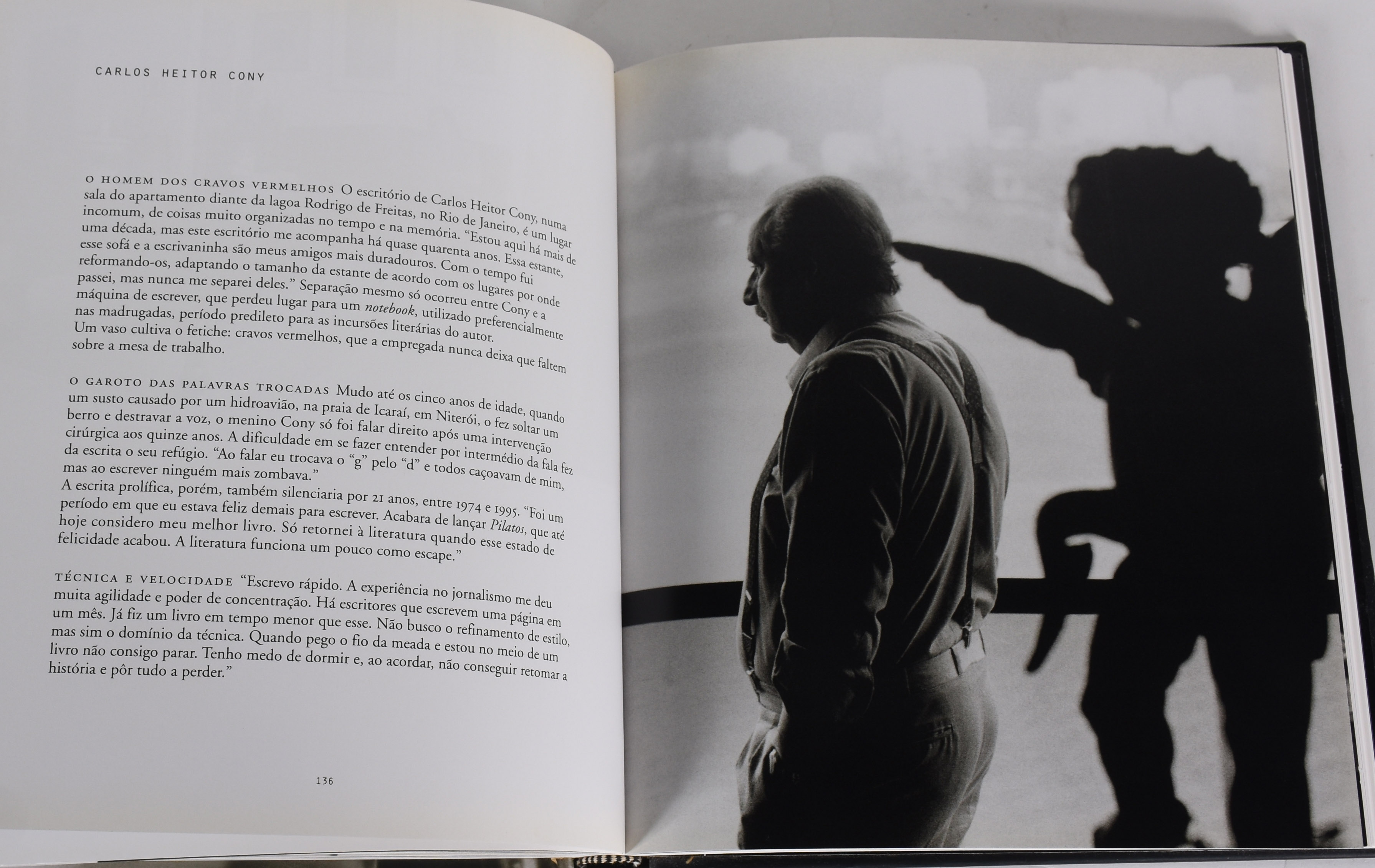Dois livros - O lugar do escritor - Eder Chiodelto - Cosac e Naify... - foto 7 de 9