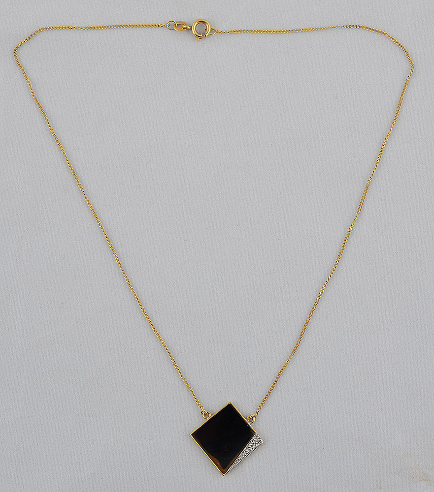Cordão de ouro amarelo 18 k - 750 com pingente de placa de ônix e... - foto 2 de 2