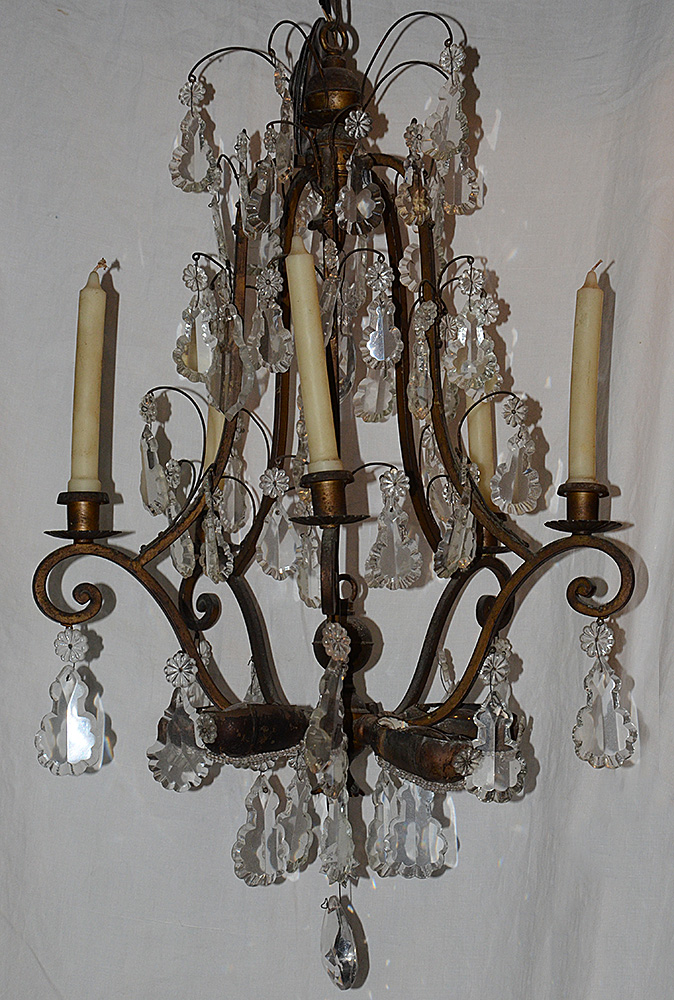 Lustre estilo Versailles com estrutura de metal, cinco lâmpadas...