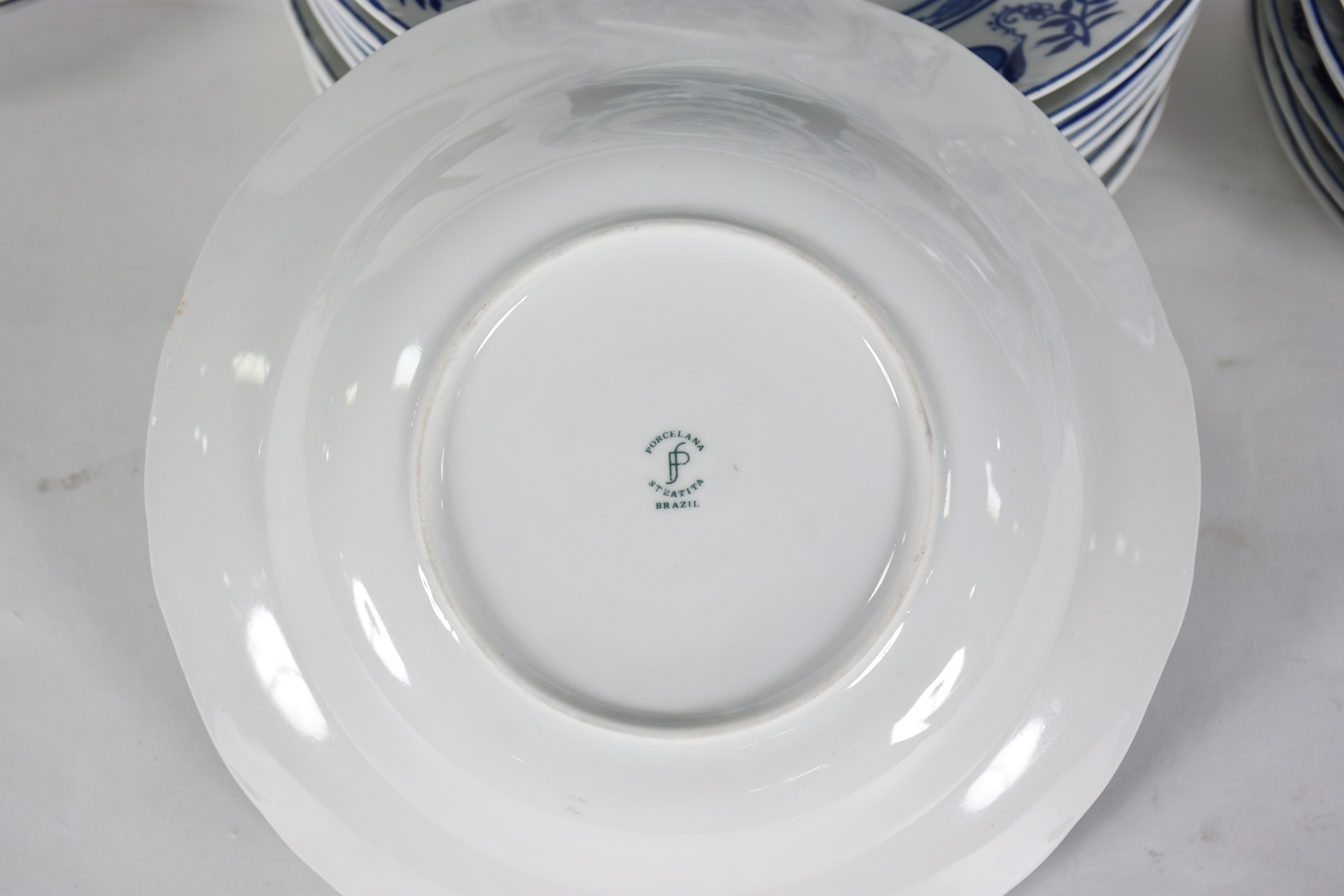 Serviço de jantar e café de porcelana Steatita cebolinha , composto... - foto 7 de 9